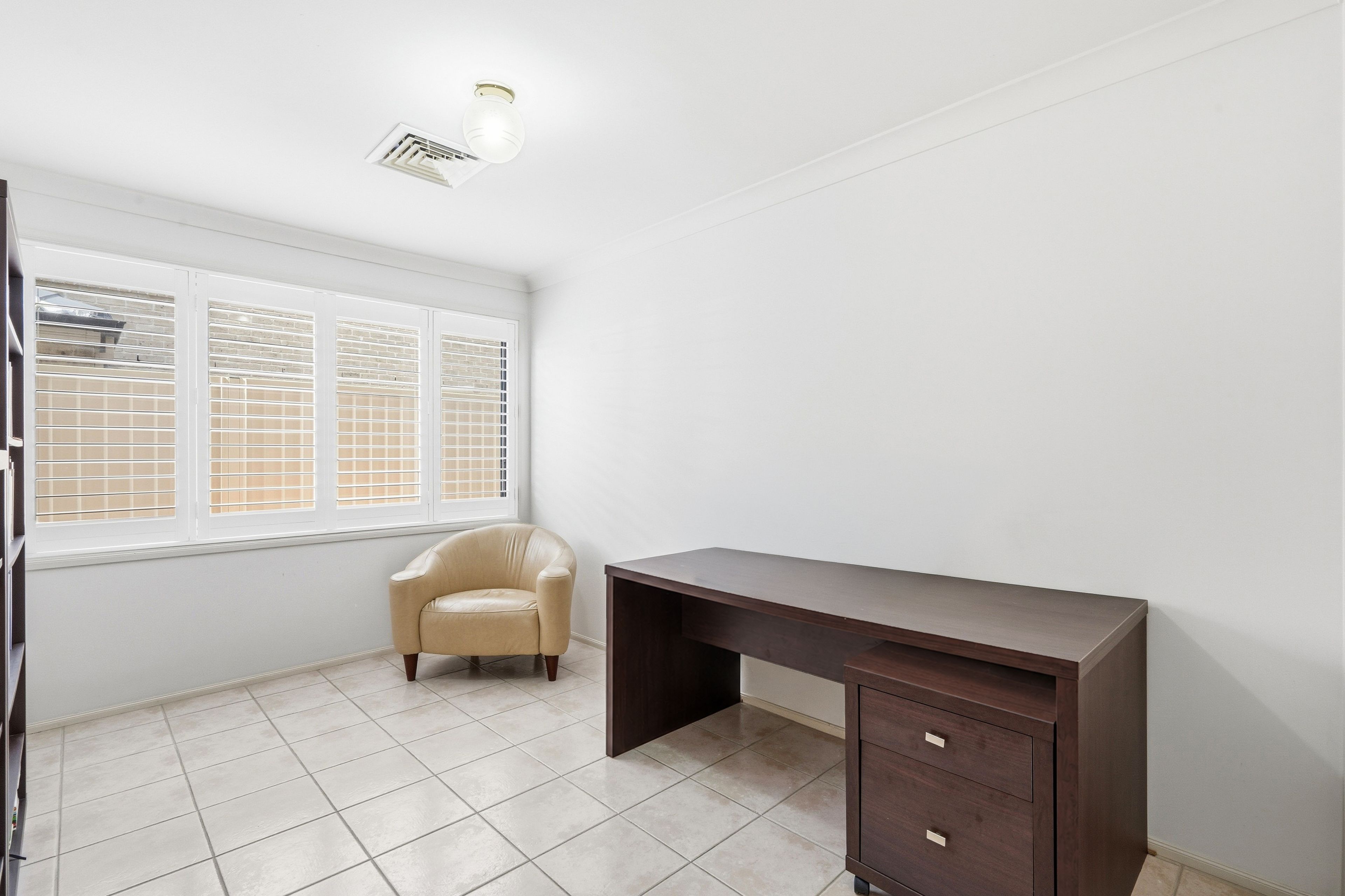 32 Paperbark Crescent — photo 13 of 17