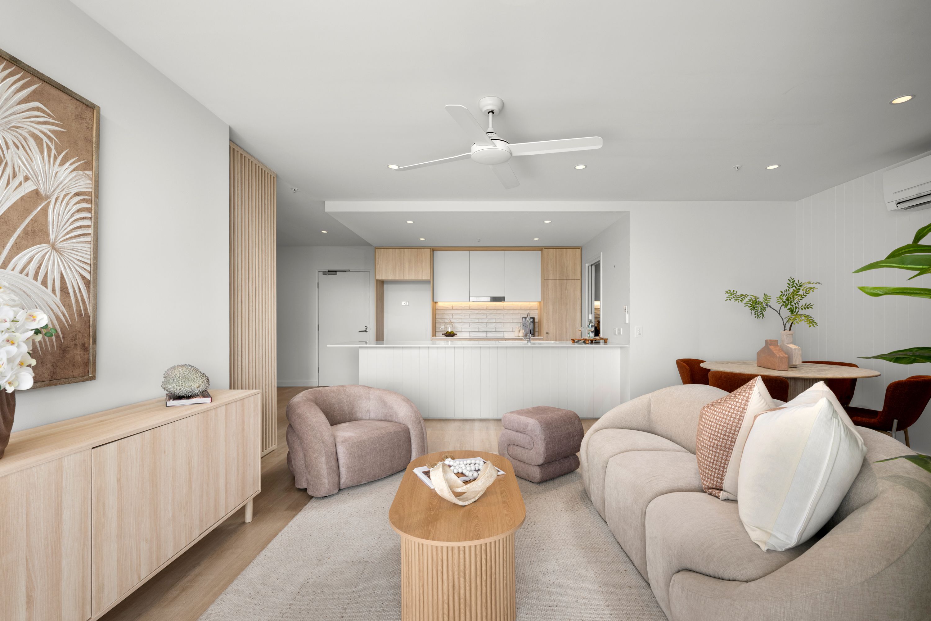 6408/6 Emporio Place — photo 4 of 25