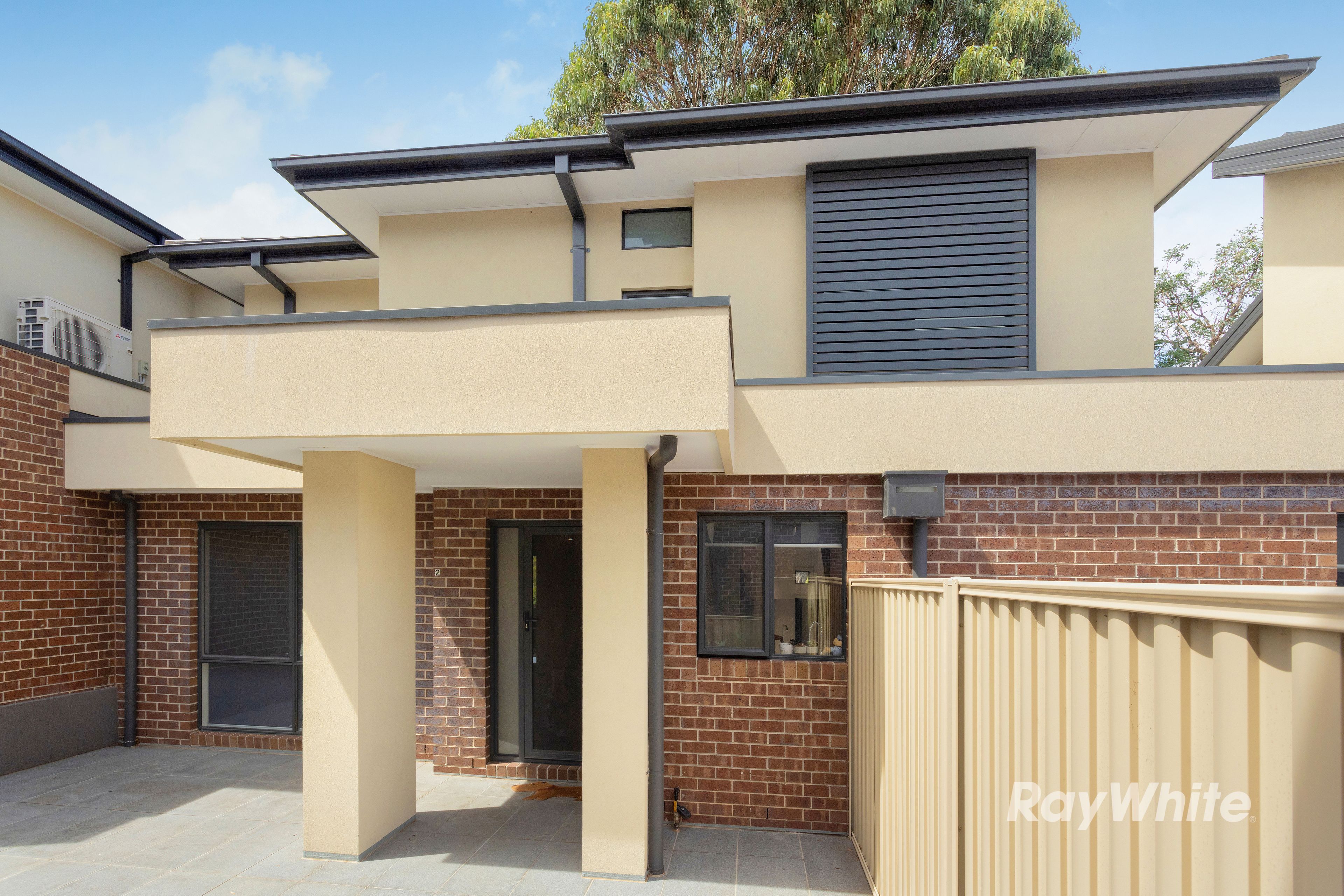 2/17 Forster Road, Mount Waverley, VIC 3149