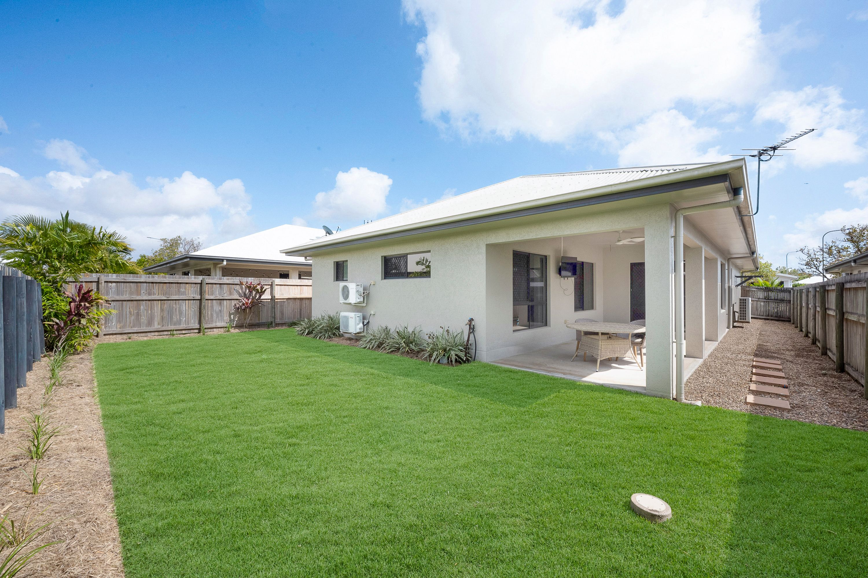 21 Rowley Place — photo 13 of 14