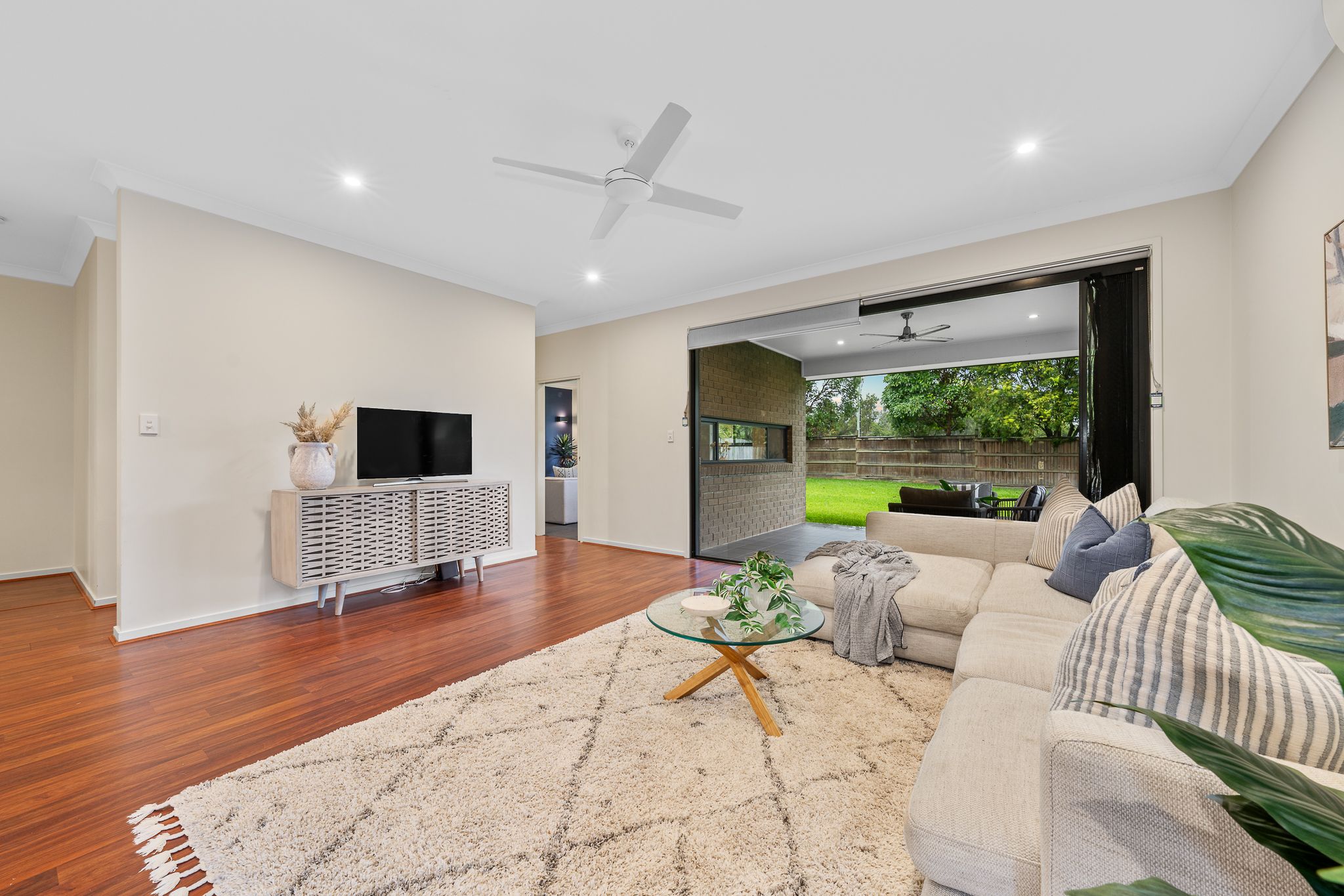 472 Gainsborough Drive, Pimpama, QLD 4209