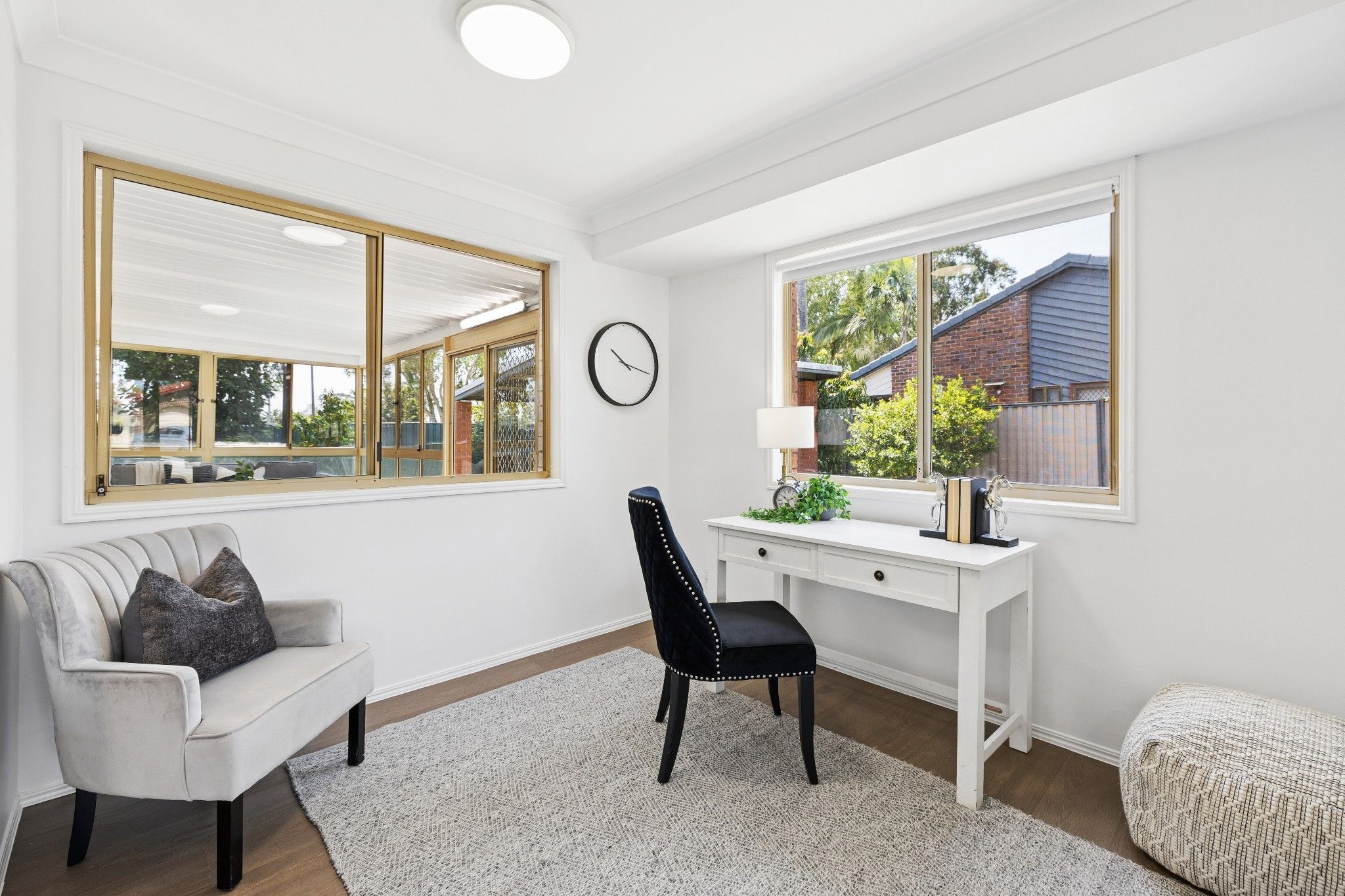 32 Tanglewood Street — photo 4 of 19