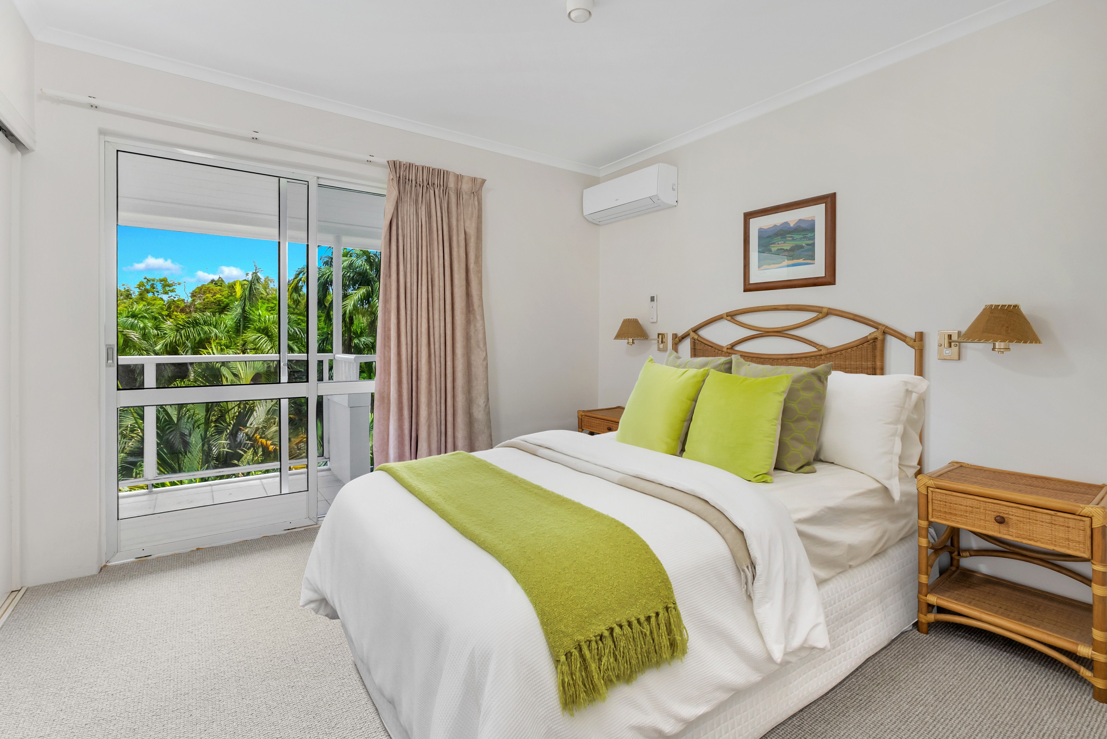 138 Coral Coast Drive, Palm Cove, QLD 4879