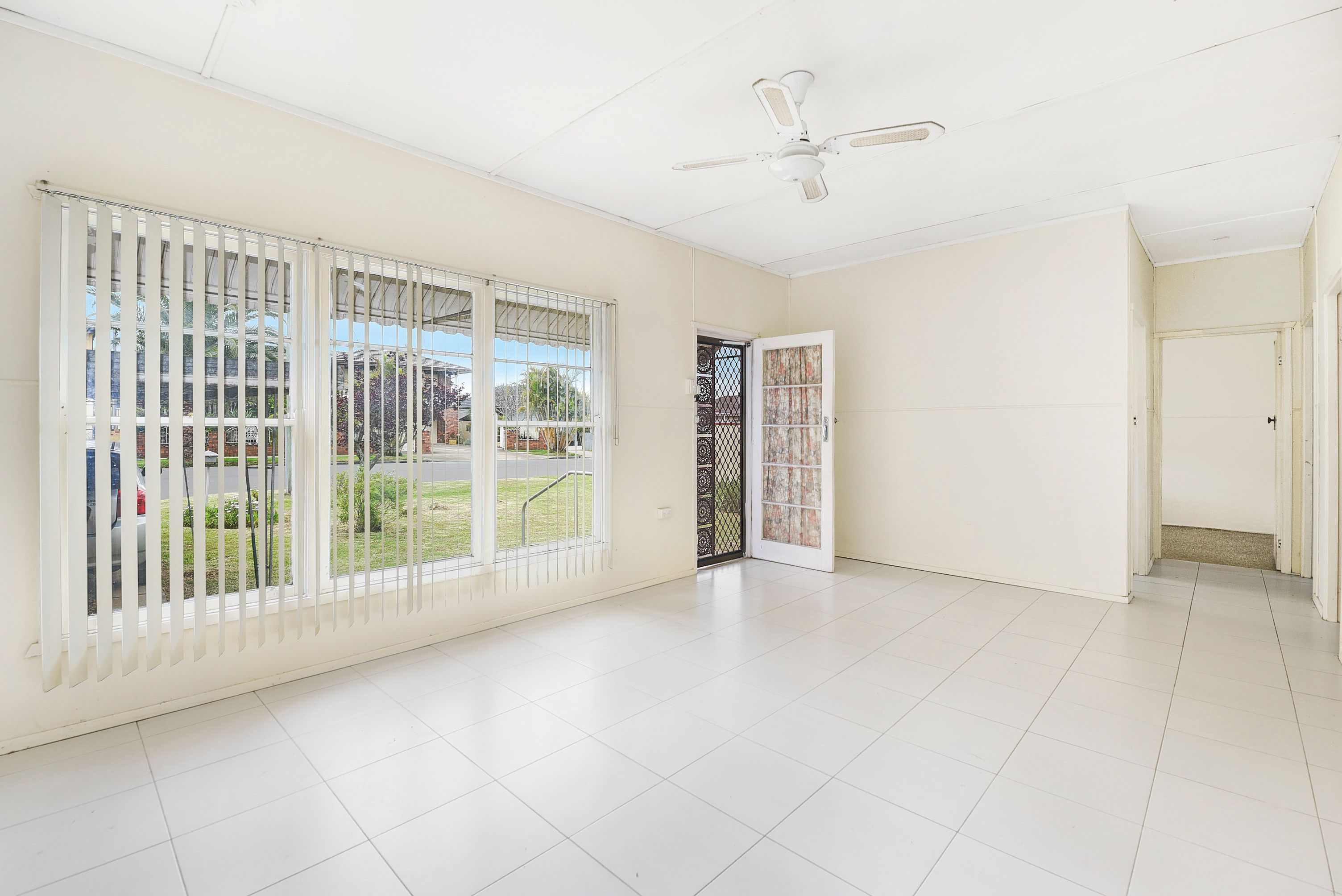 25 The Grove, Fairfield, NSW 2165