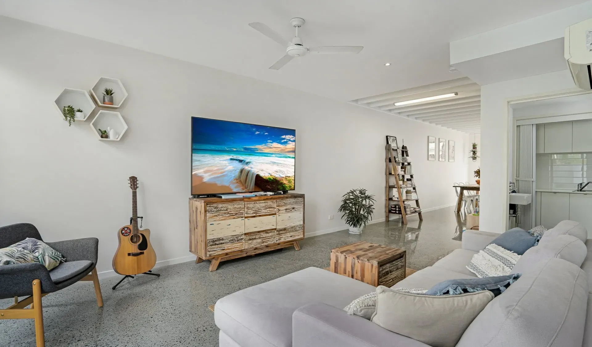 34 South Bay Drive — photo from Ray White Robina