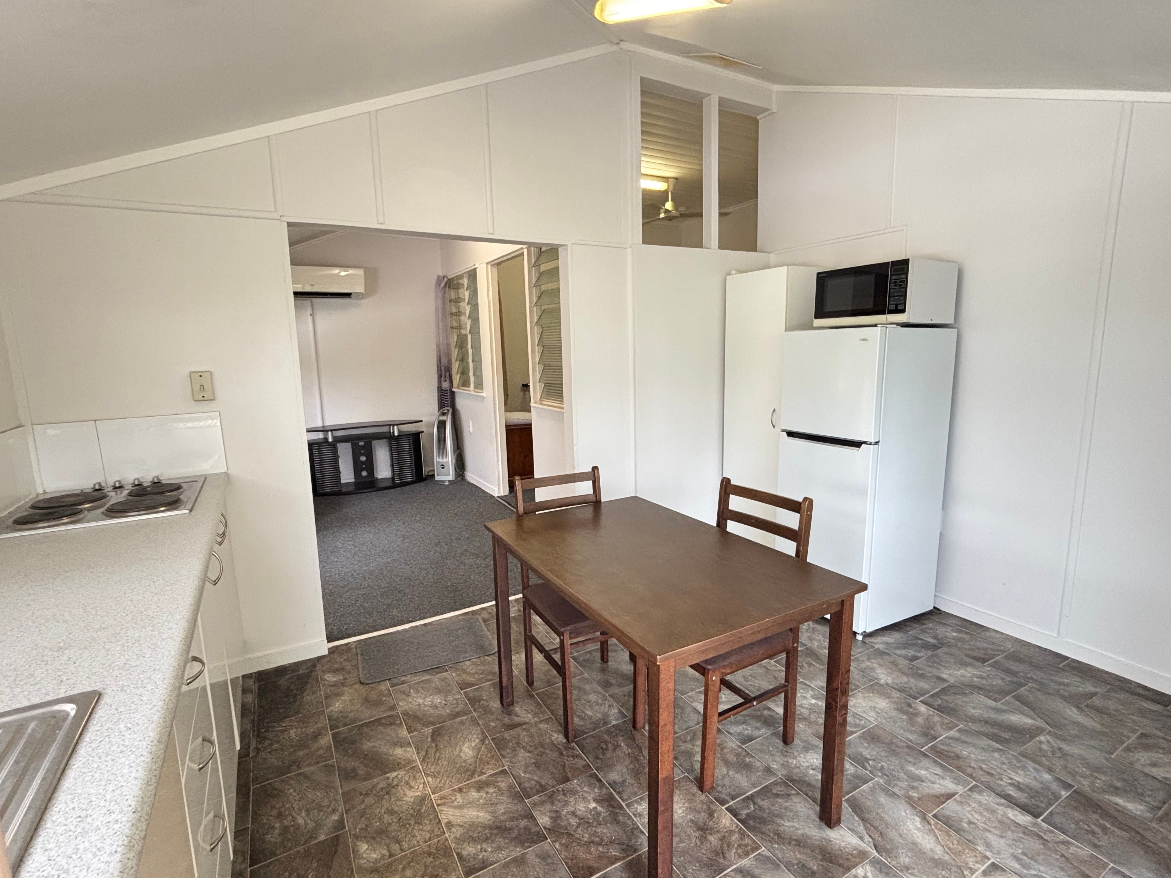 4/56 John Street — photo 3 of 16