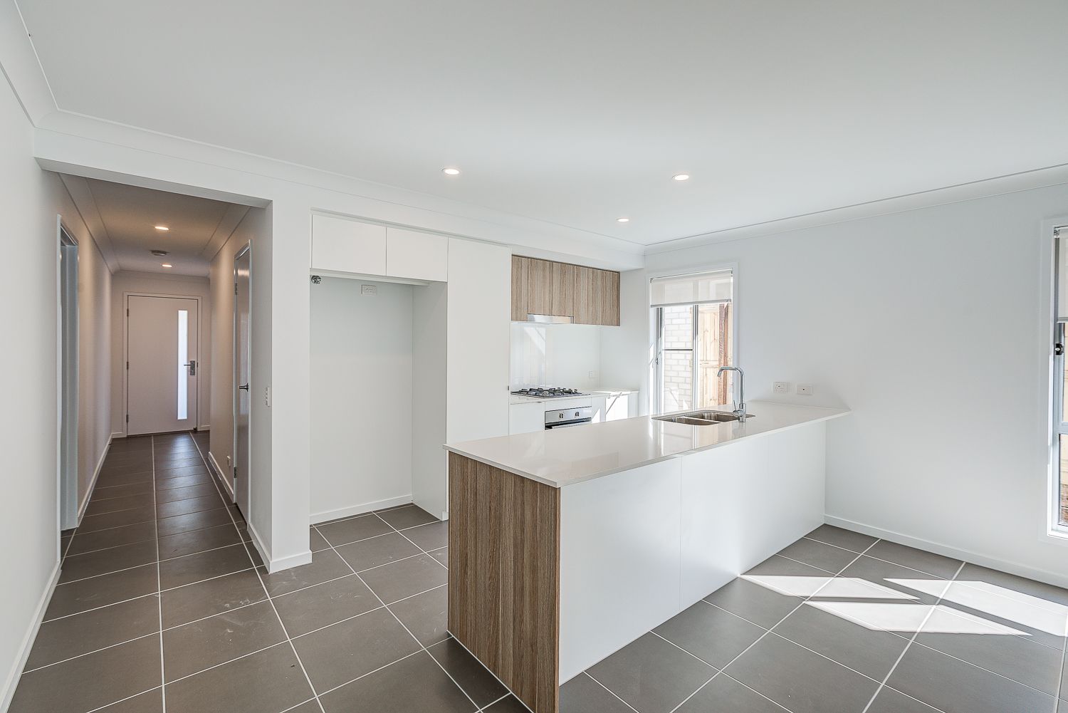 13 Hartnell Drive, Park Ridge, QLD 4125