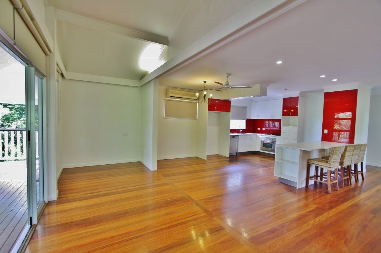 11 Jenkinson Street, Indooroopilly, QLD 4068