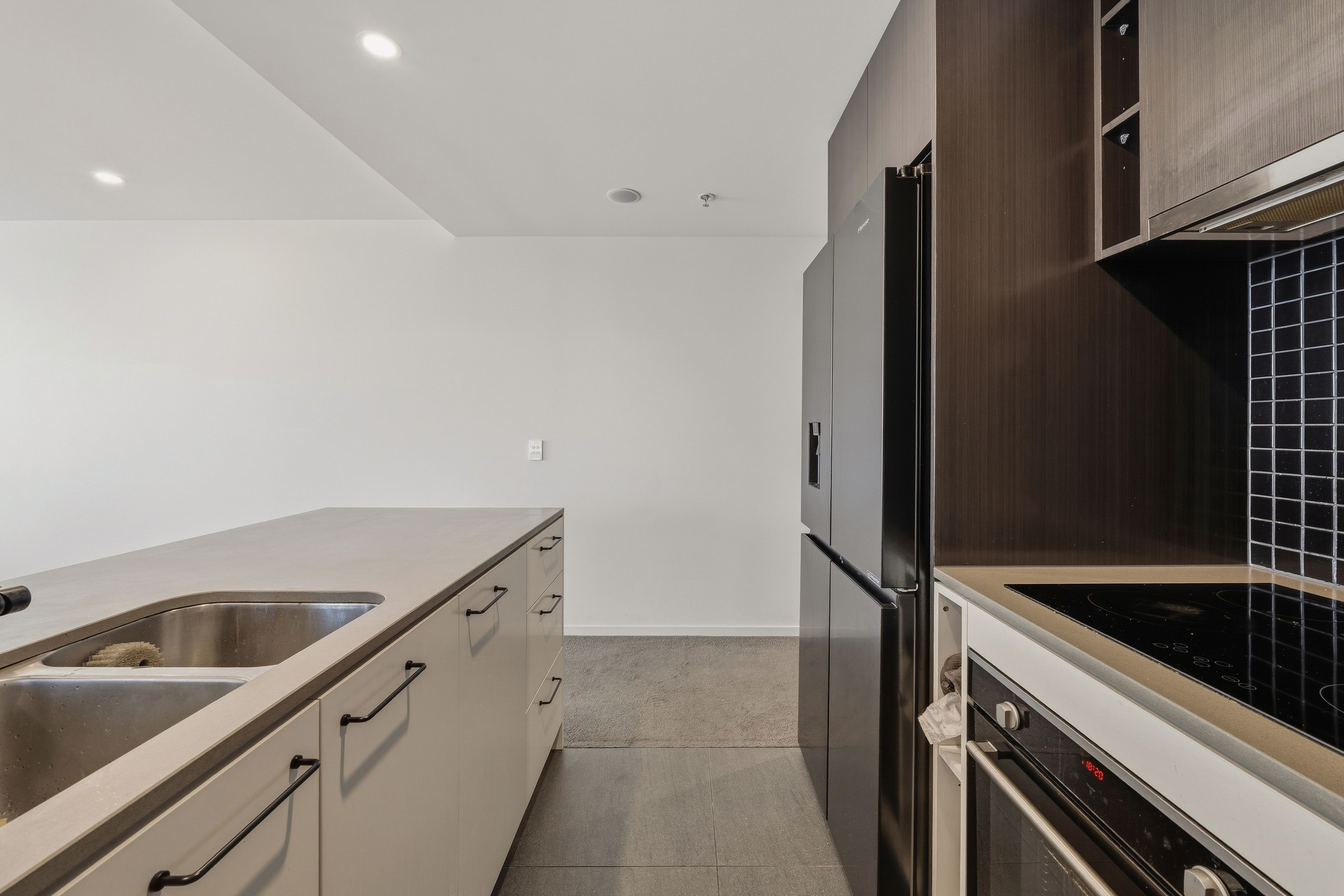 736/335 Anketell Street — photo 6 of 23
