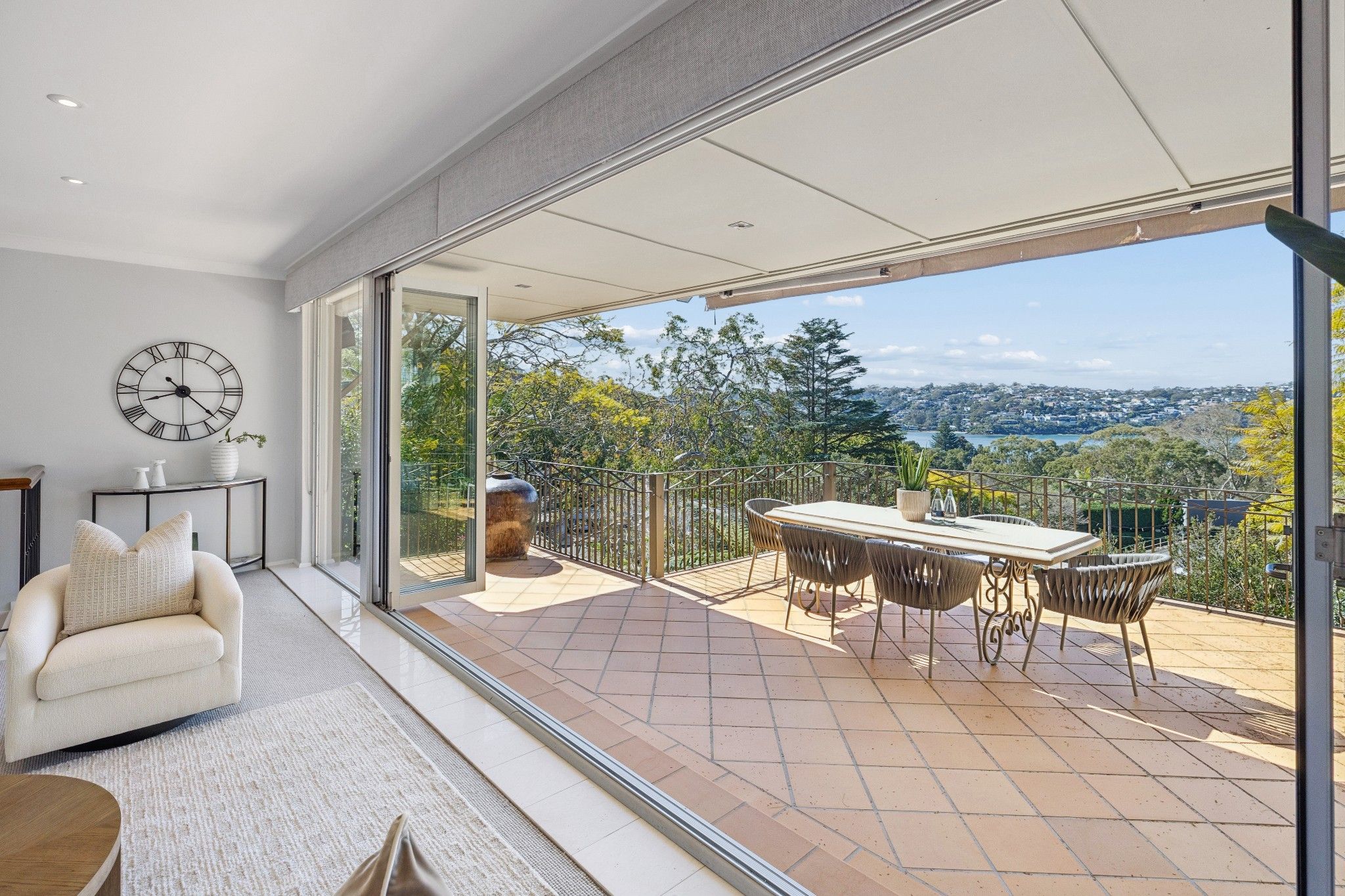 12 Kiora Avenue — photo 7 of 24