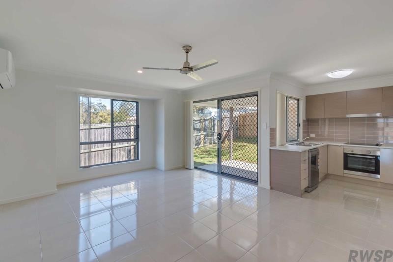1/36 Jupiter Street, Wulkuraka, QLD 4305