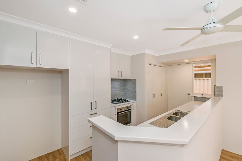 4/14 McNicholl Street — photo 4 of 19