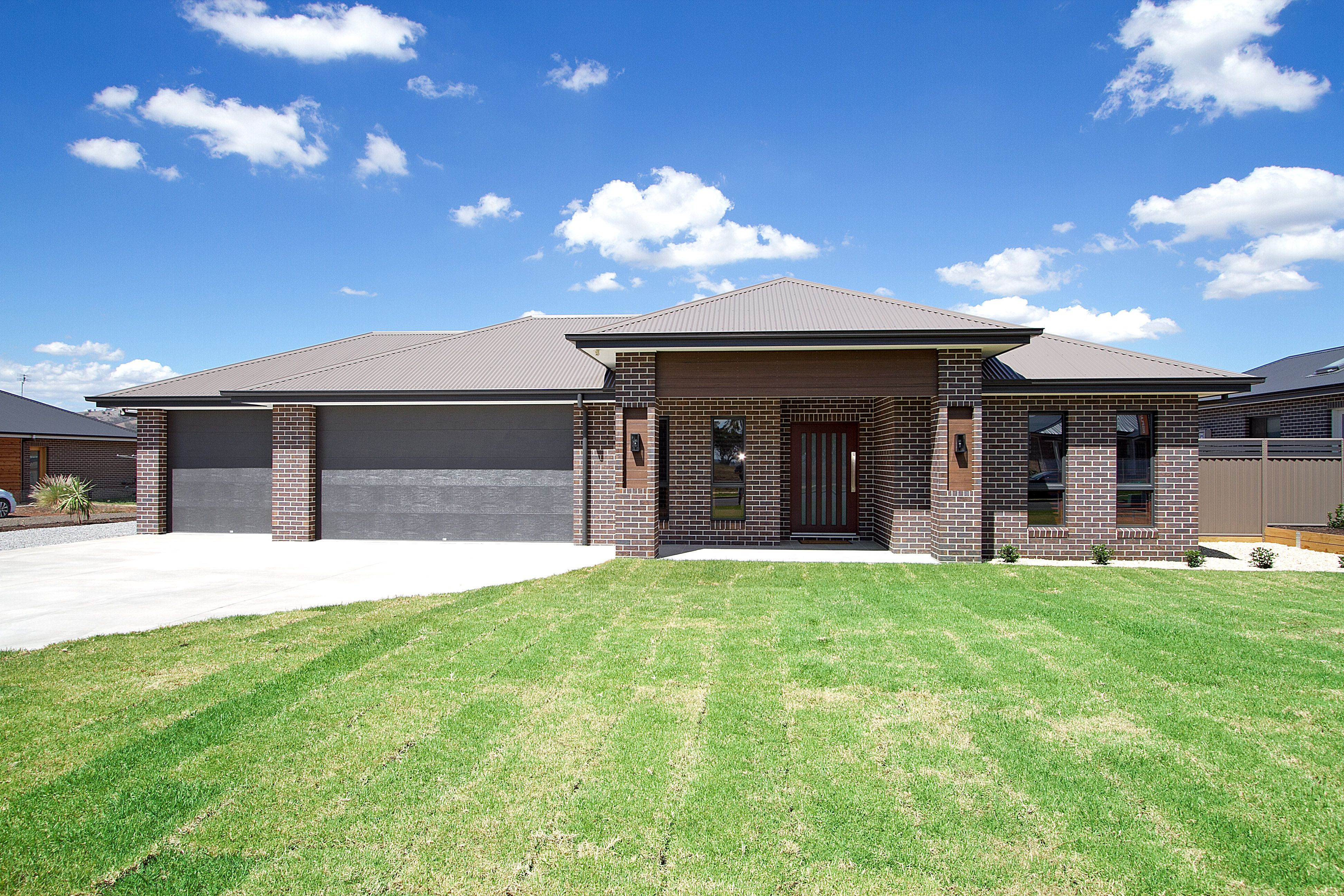 30 Amphlett Avenue, Cockatoo VIC 3781