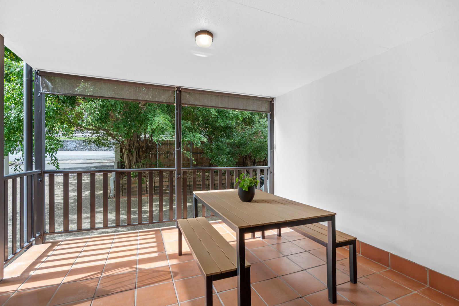 6/195 Gladstone Road — photo 9 of 24