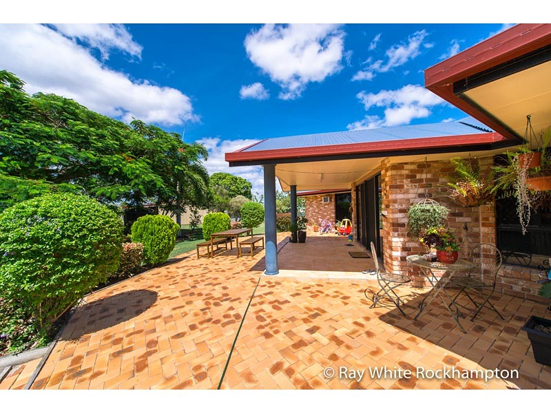 742 Montgomerie Street, Lakes Creek, QLD 4701