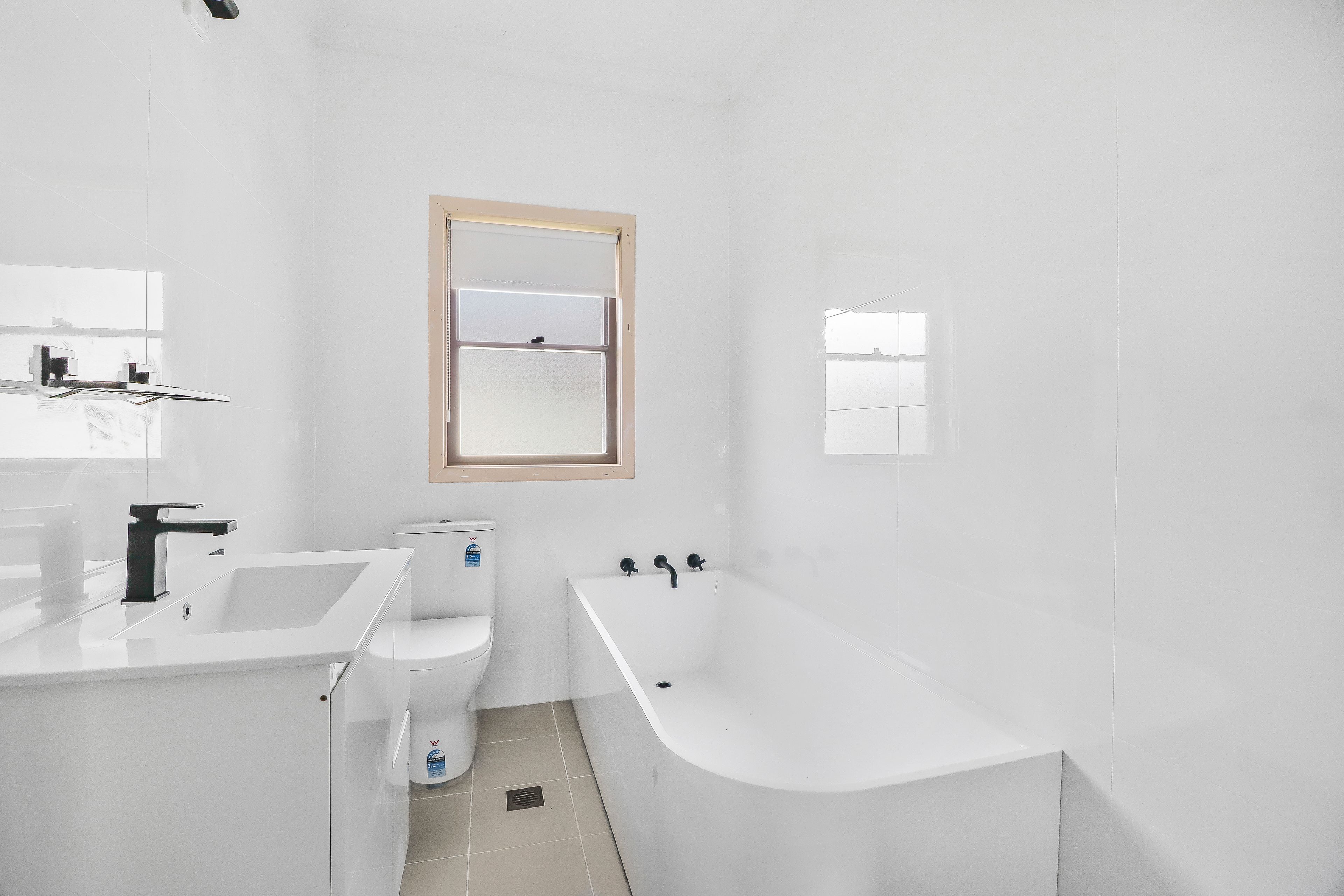 20 Cooinda Street — photo 8 of 8