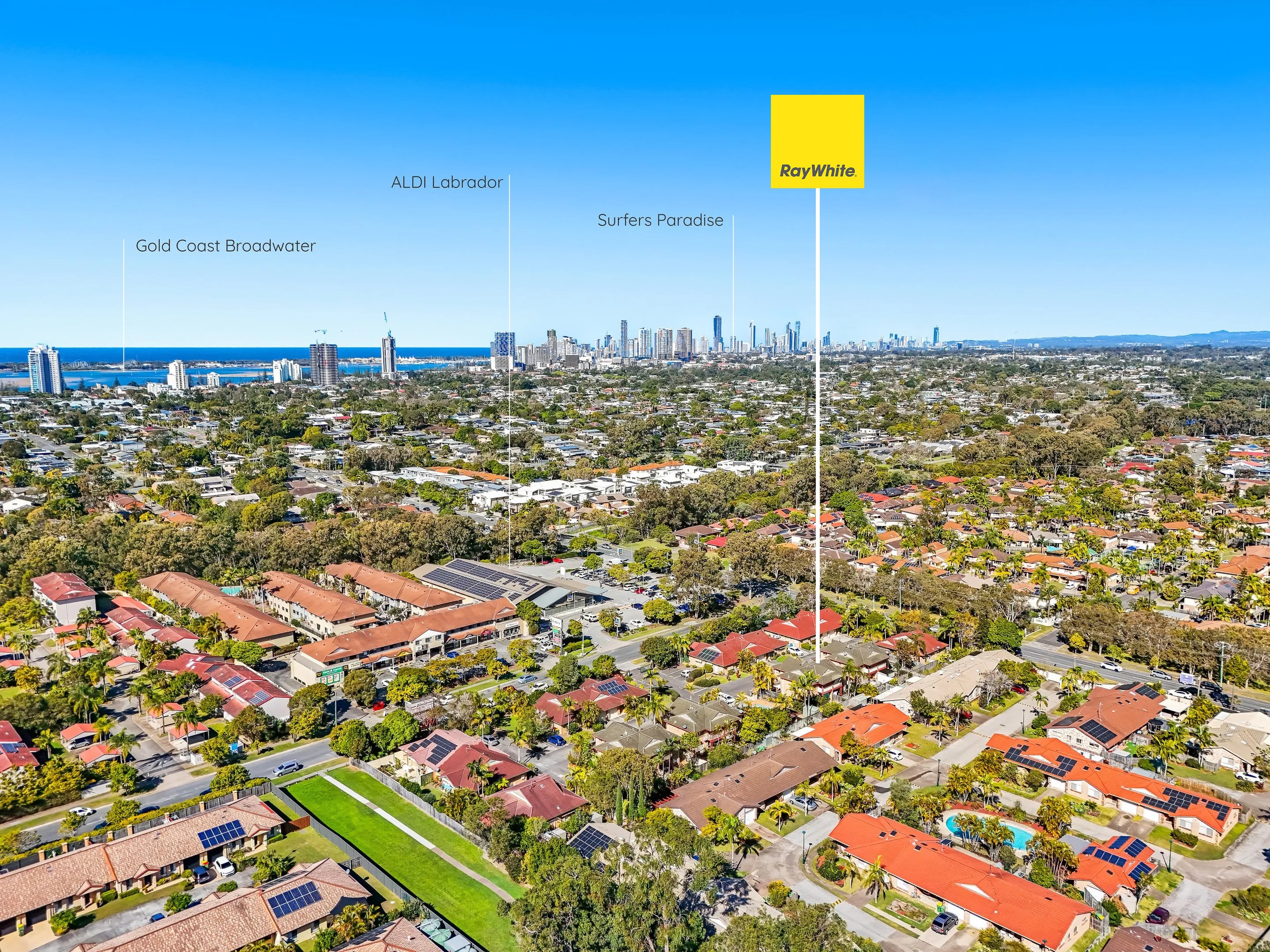 8/2 Brown Street, Labrador, QLD 4215