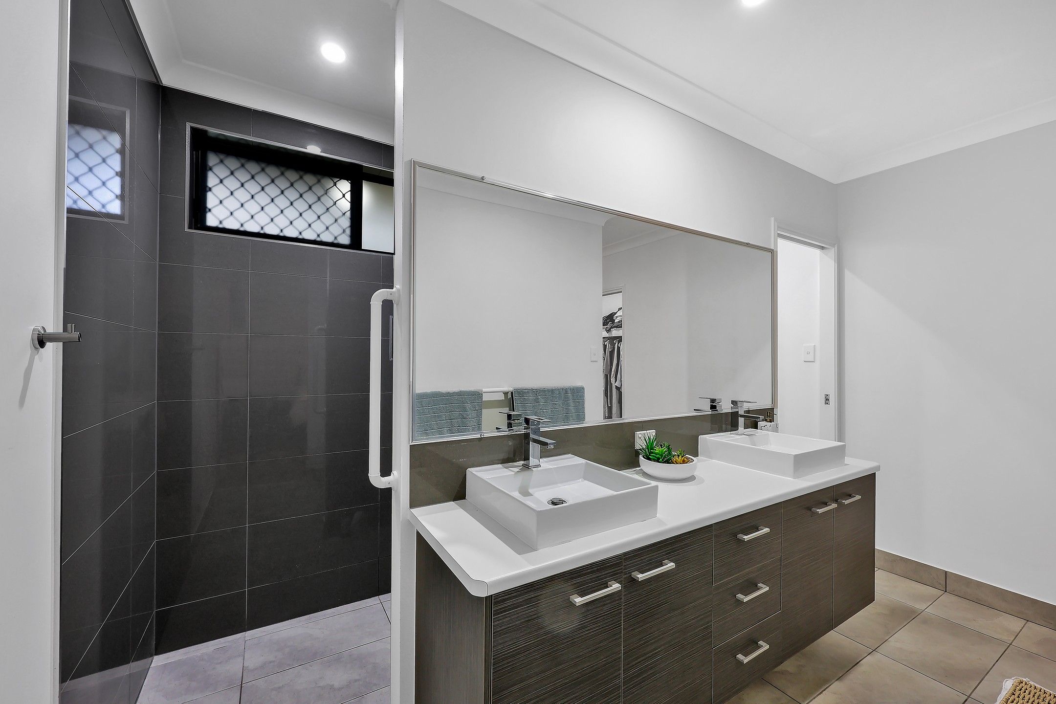 27 Chantelle Circuit — photo 16 of 30