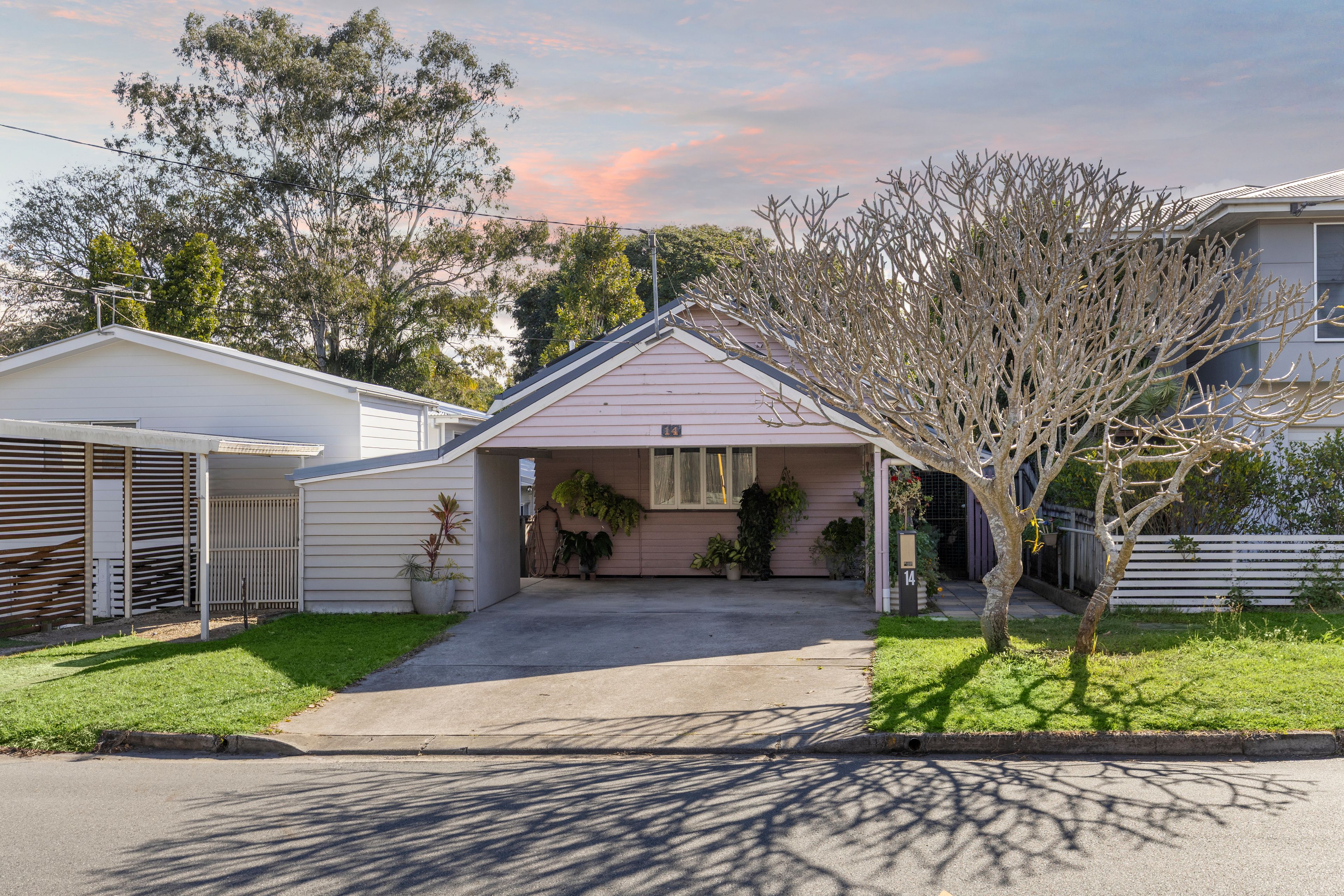 14 Barton Street — photo 12 of 15