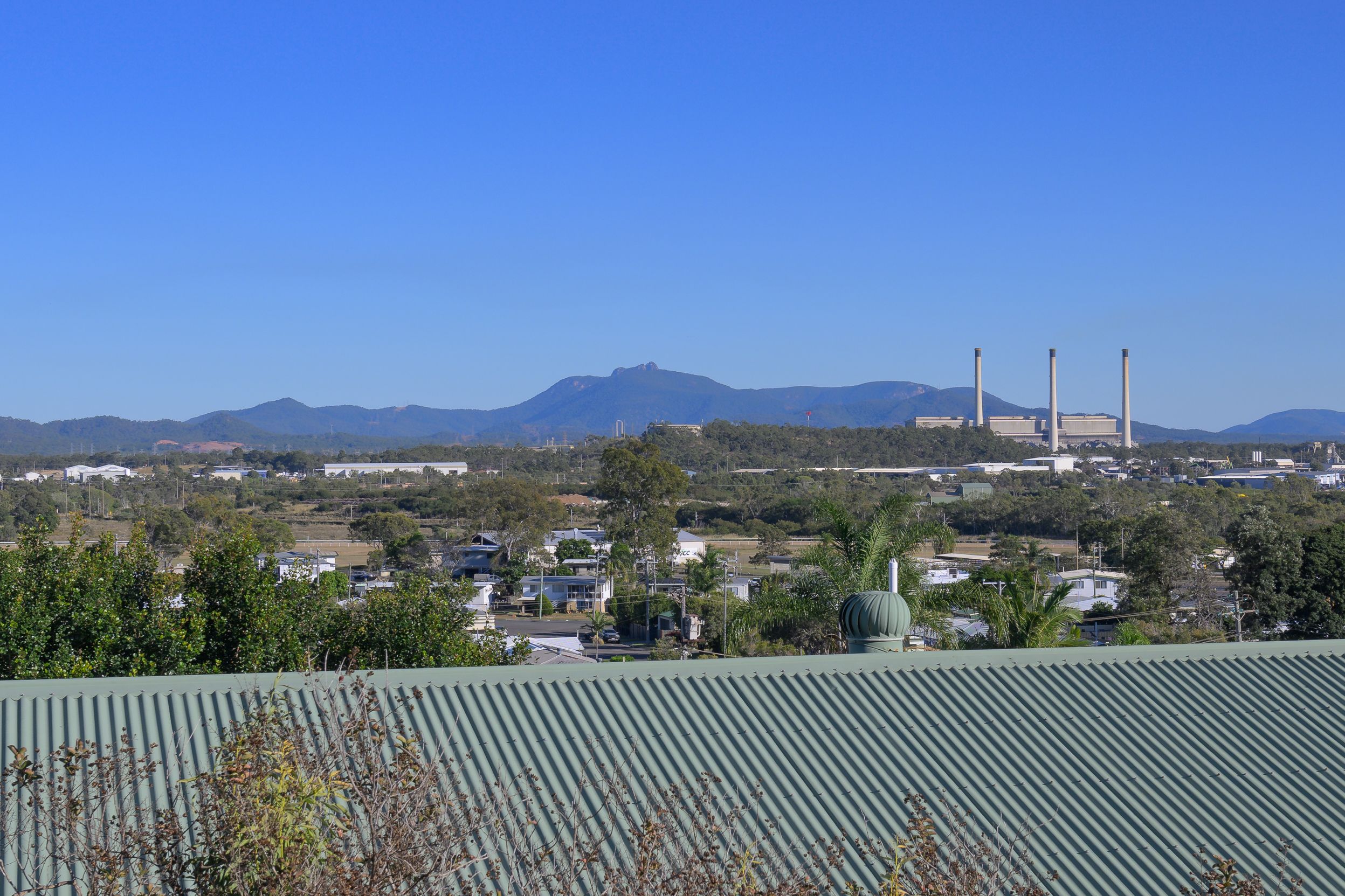34 Smith Street, West Gladstone, QLD 4680