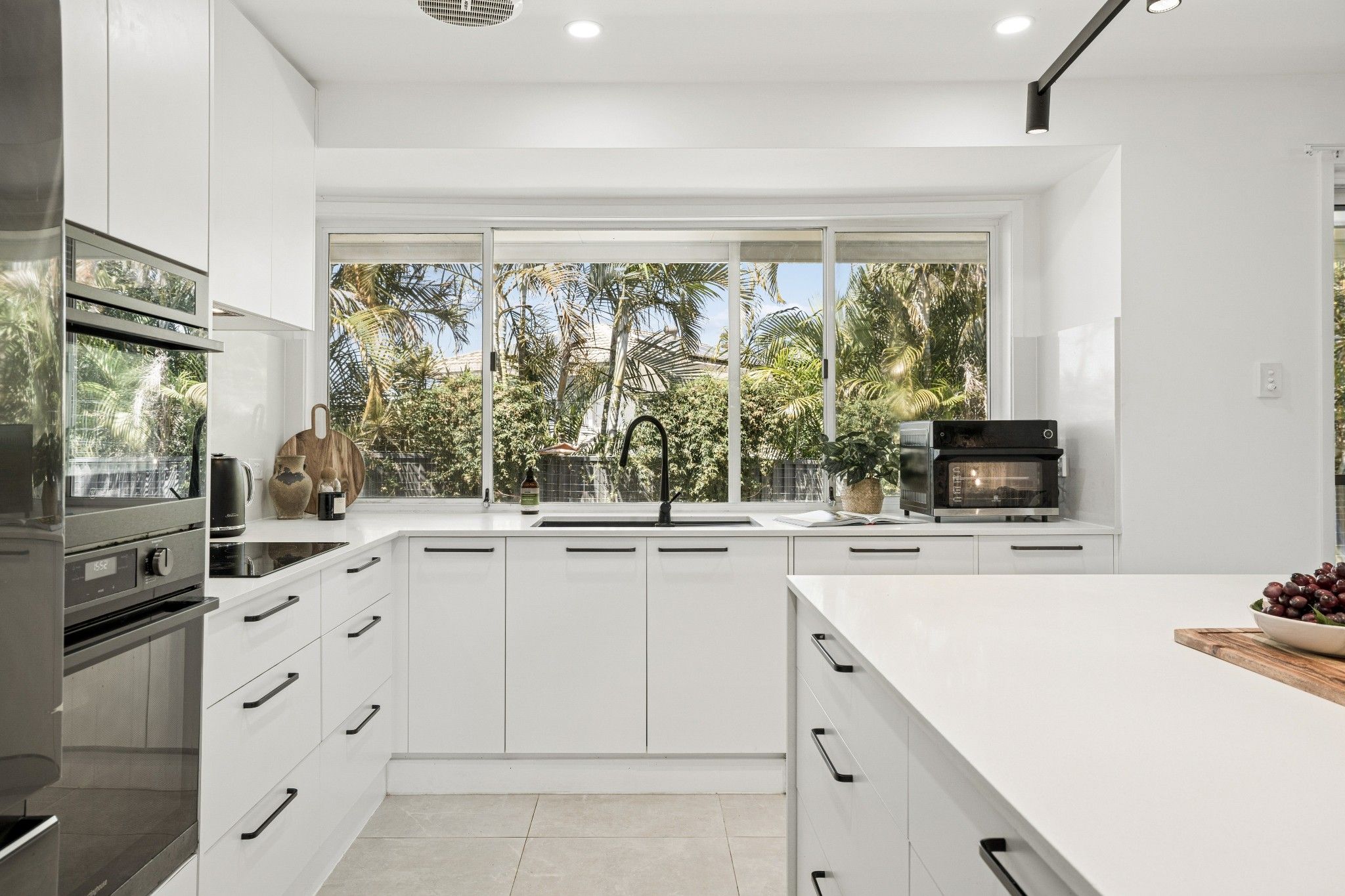6 Calwell Court — photo 3 of 29