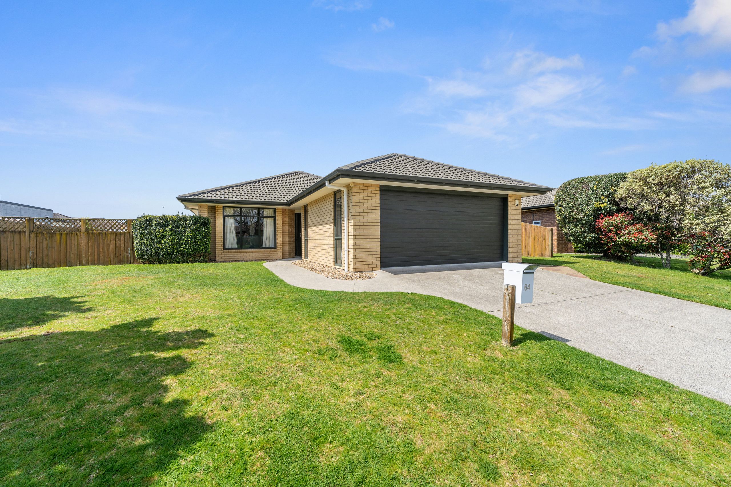 64 Pacific Cove Drive, Papamoa Beach, Tauranga City