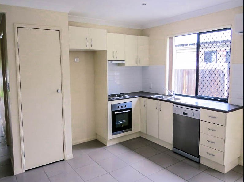 11 Adam Court, Kallangur, QLD 4503