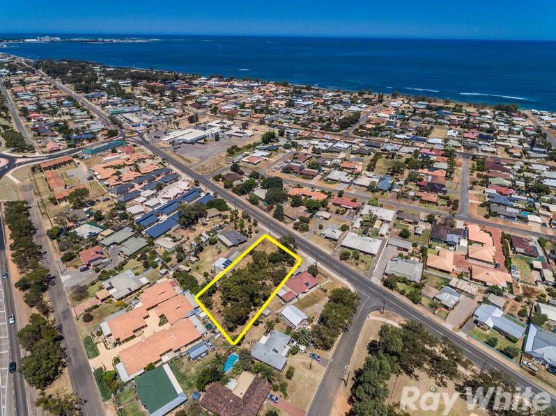 470 Chapman Road, Bluff Point, WA 6530