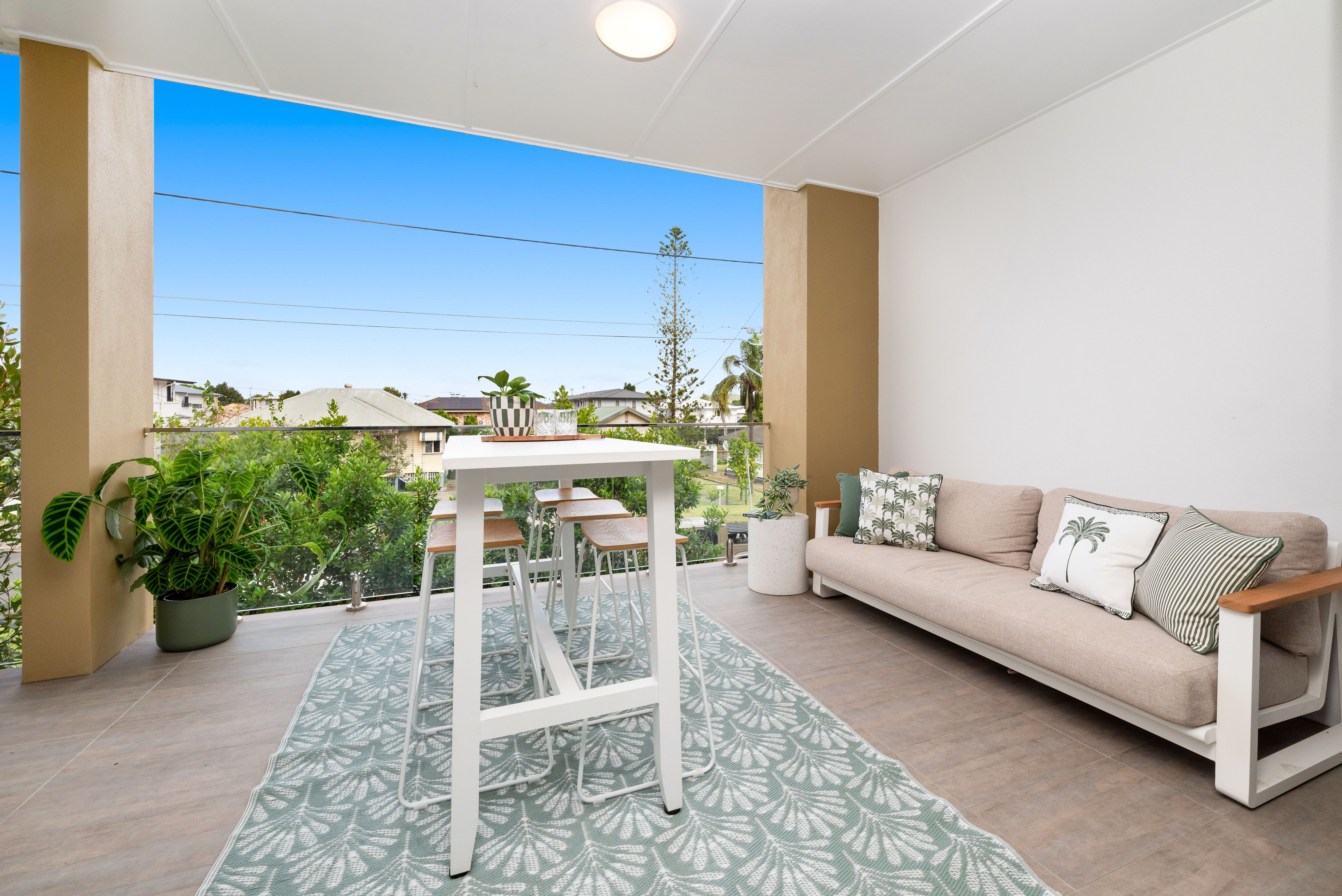 100 Dickenson Street, Carina QLD 4152