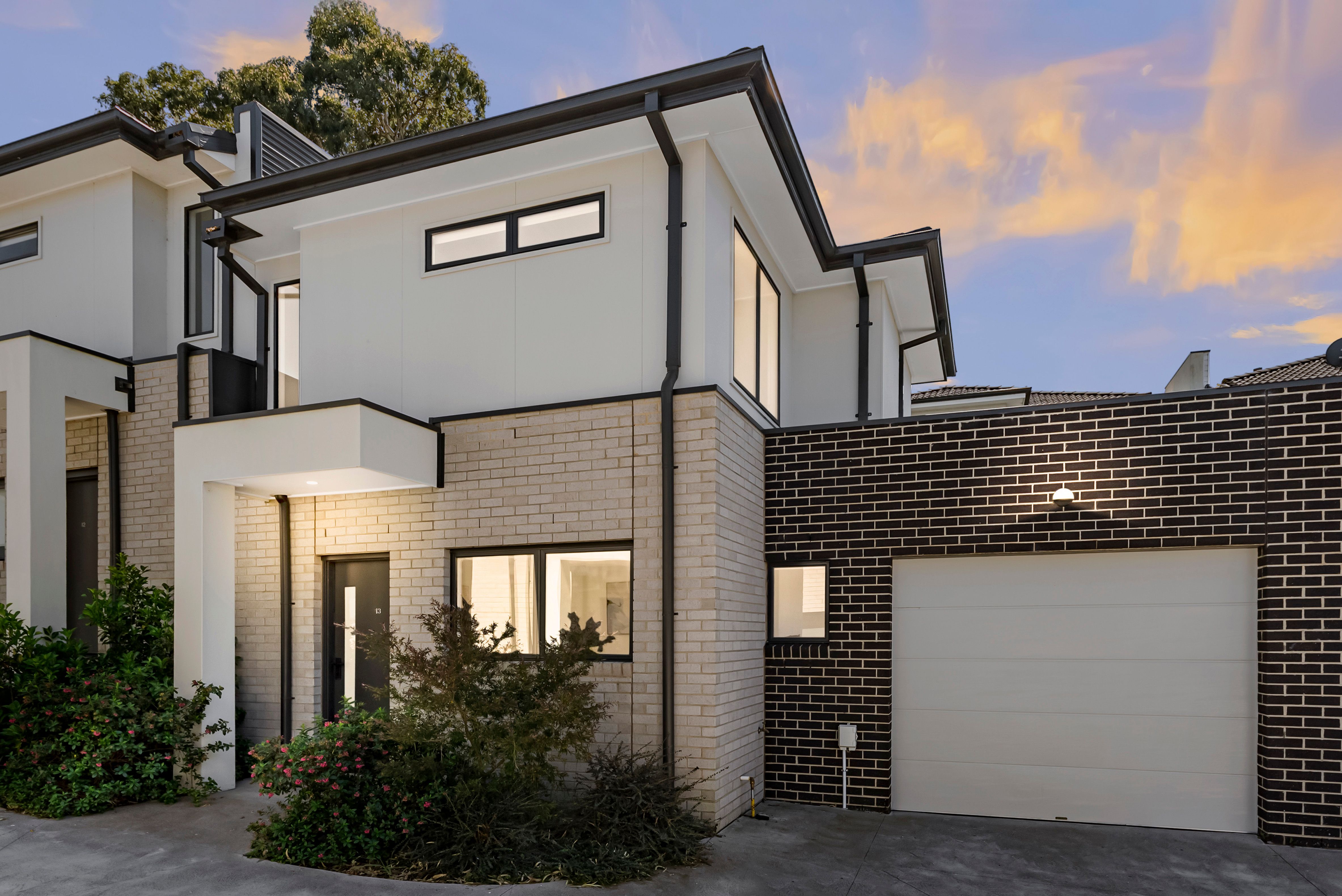 13/1 Old Plenty Road — photo from Ray White Wollert