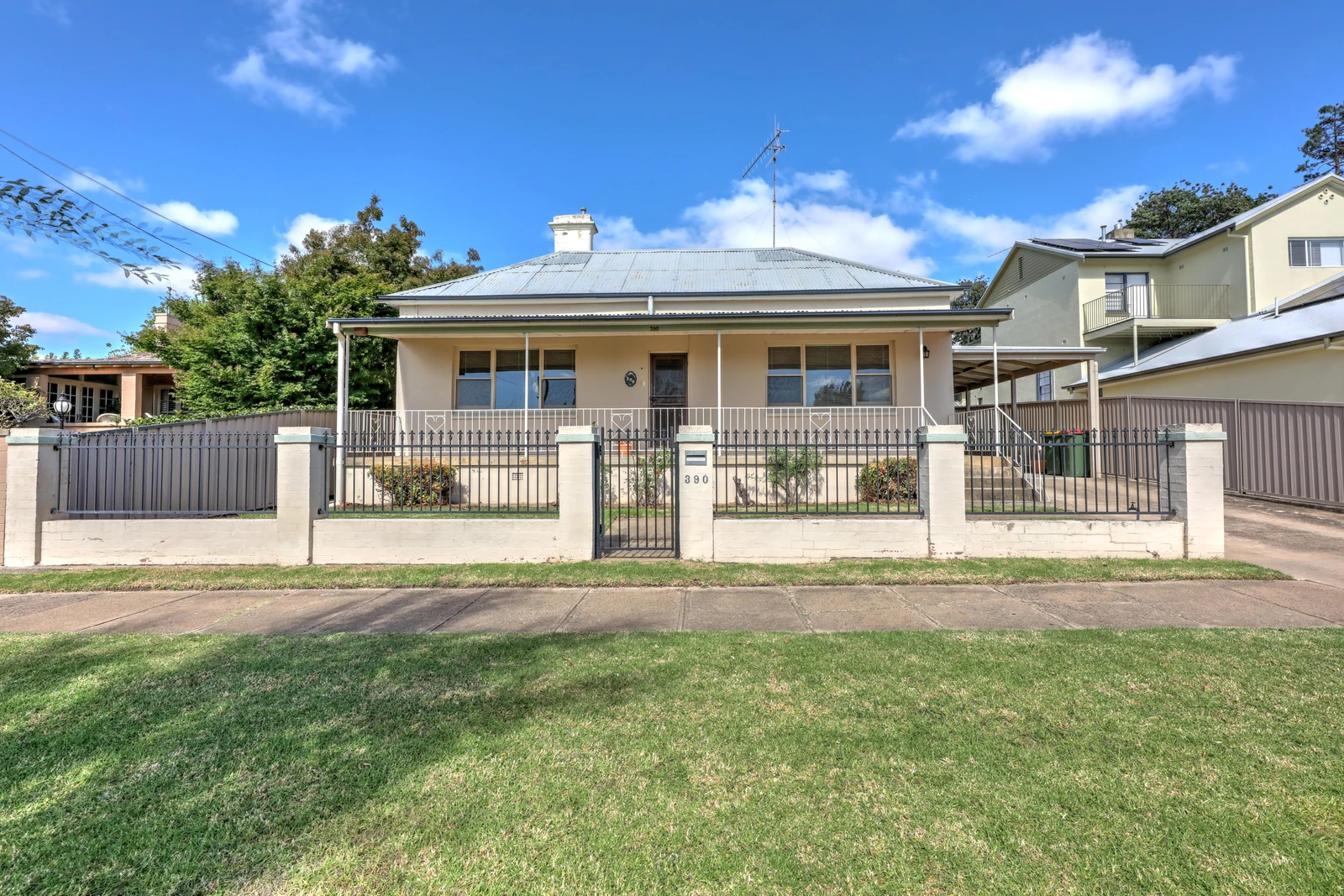 390 Howick Street, Bathurst, NSW 2795