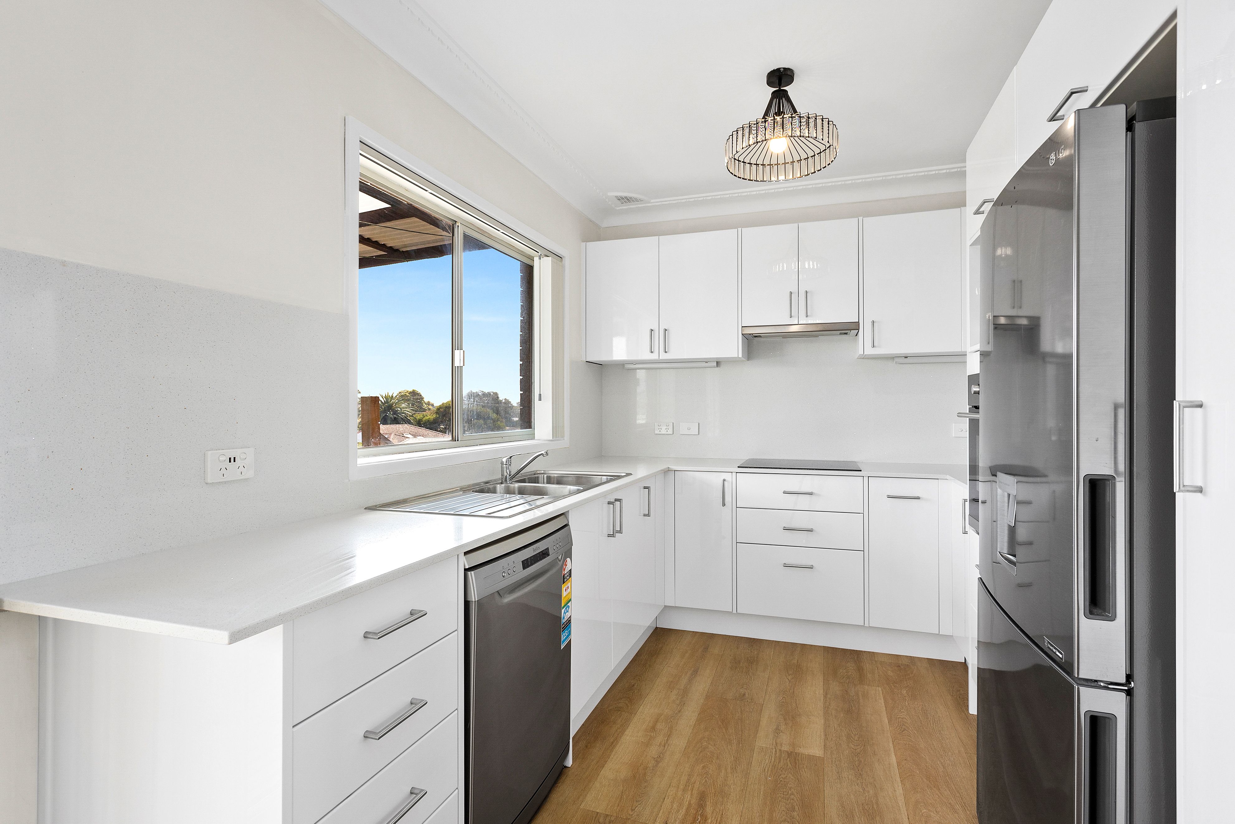 32 Roycroft Avenue, Mount Warrigal, NSW 2528