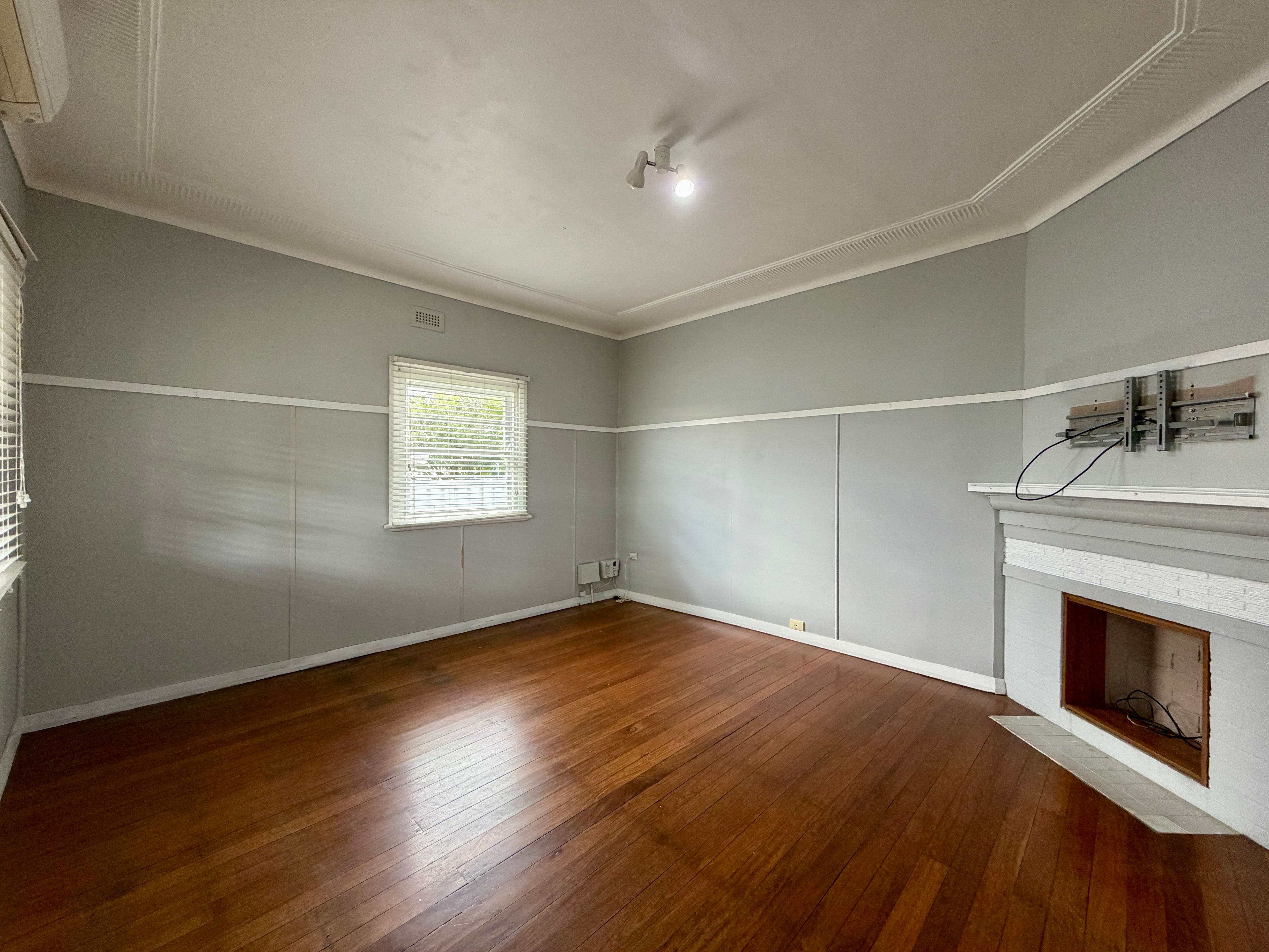 12 York Street, Taree, NSW 2430