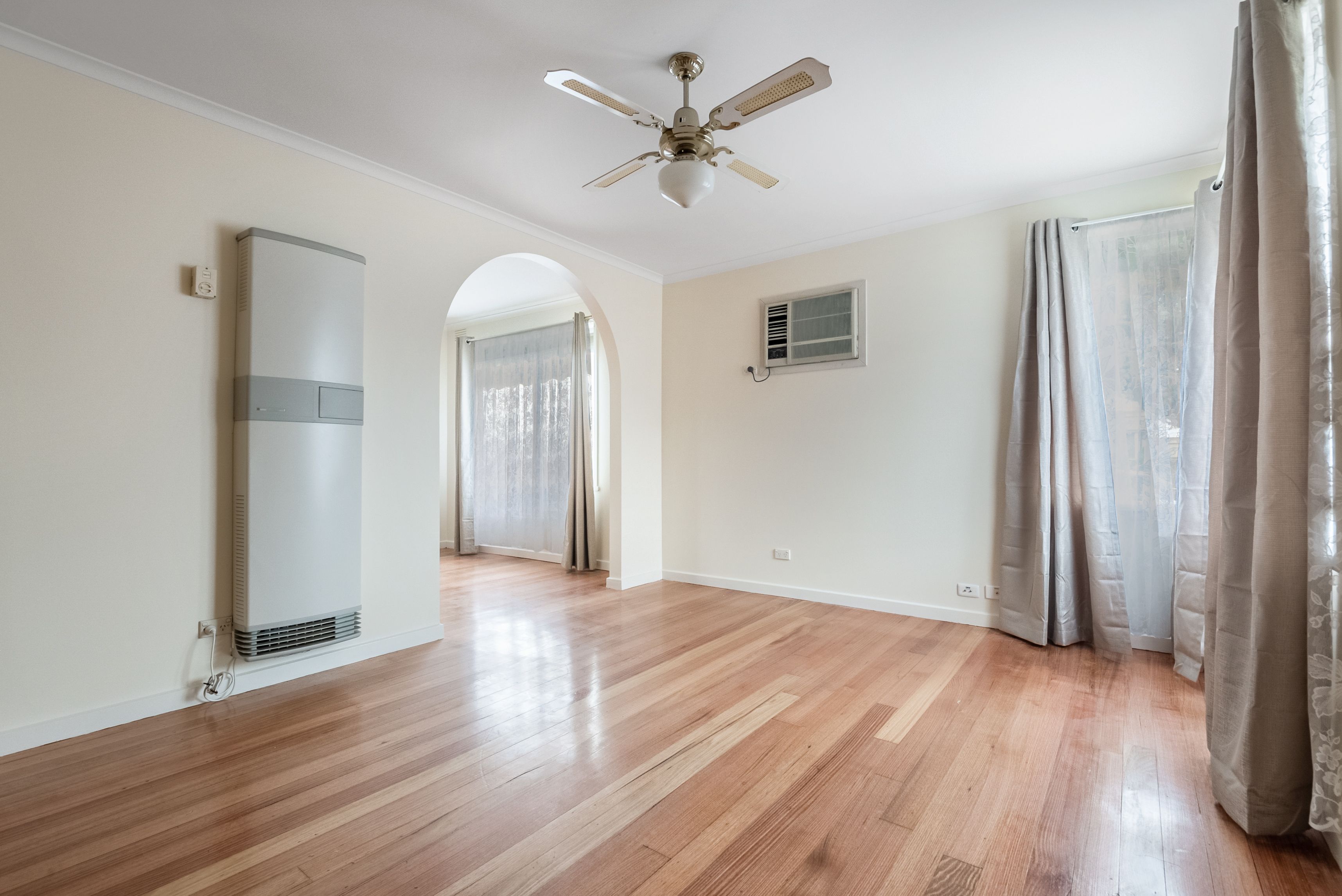 15 Canberra Grove, Lalor, VIC 3075