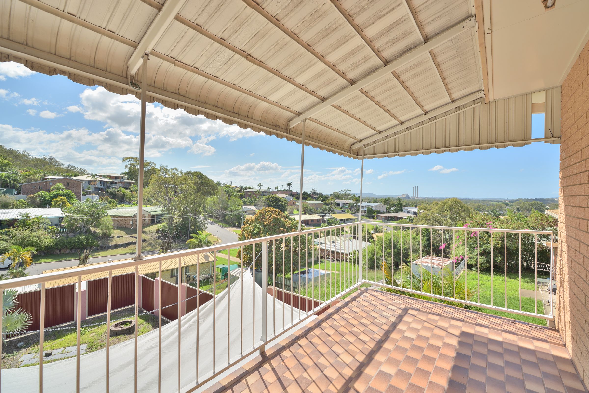19 Mercedes Street, Clinton, QLD 4680