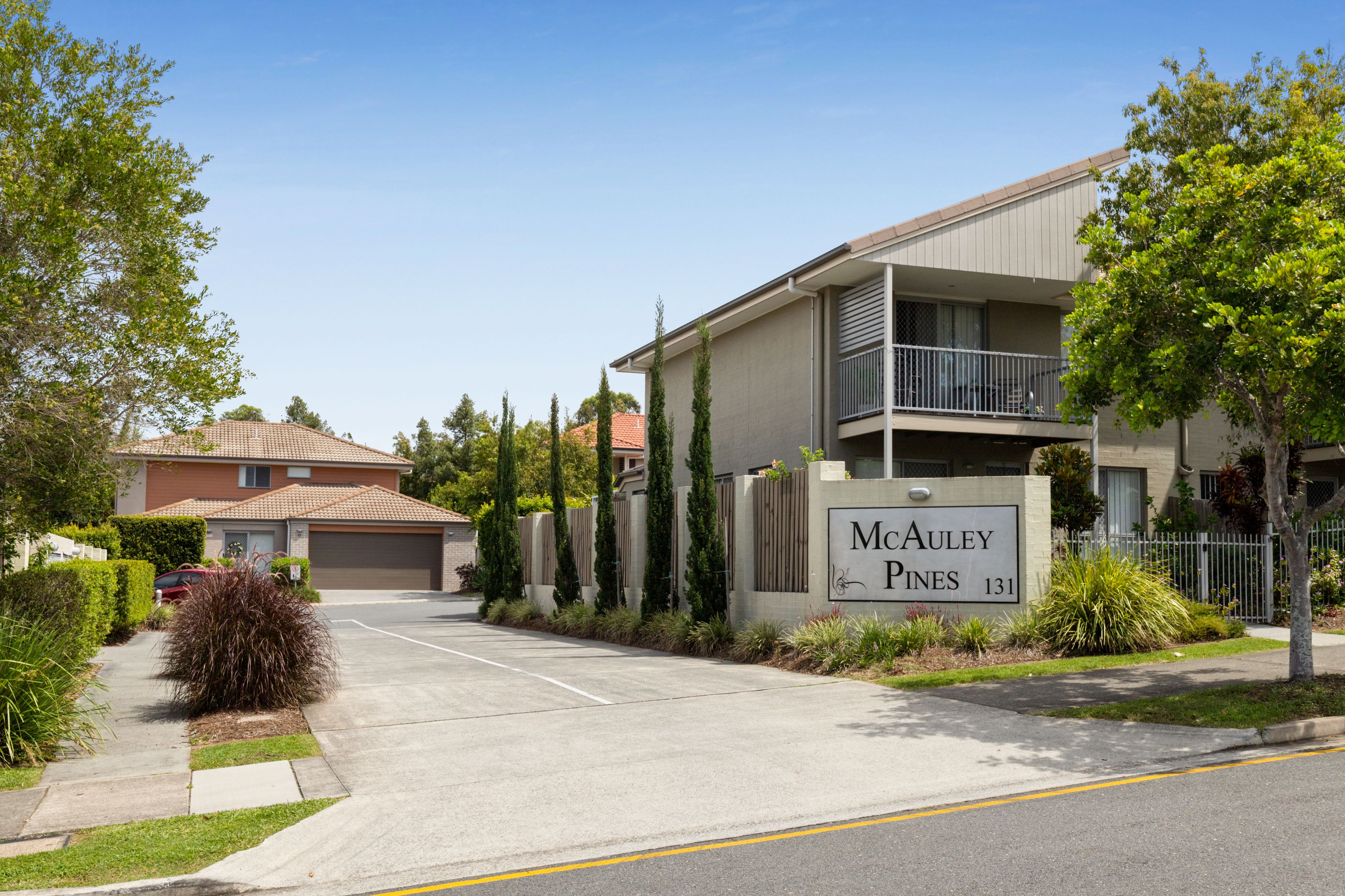11/131 Mcauley Parade, Pacific Pines, QLD 4211