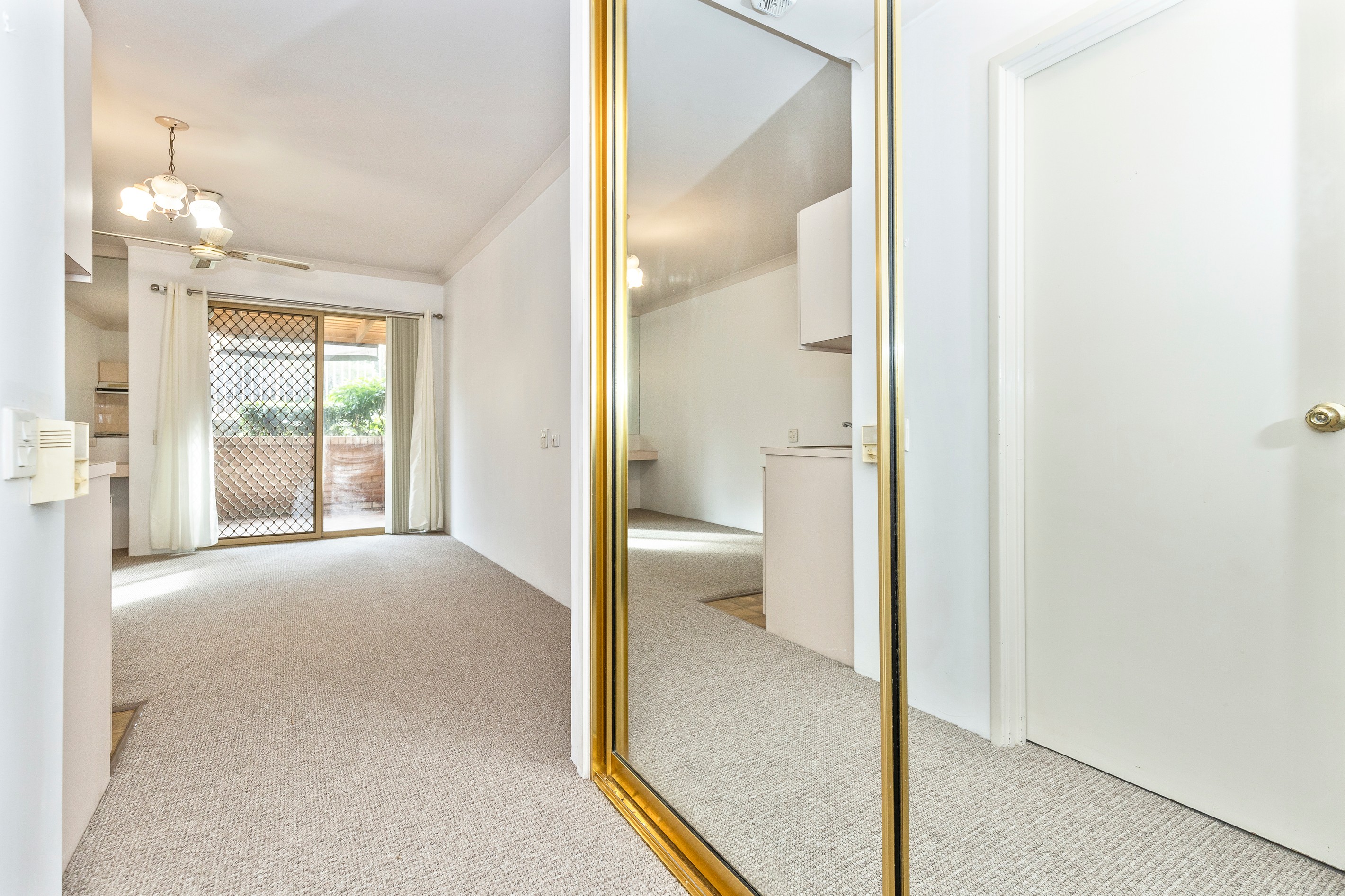 112/7 Harman Road, Sorrento, WA 6020