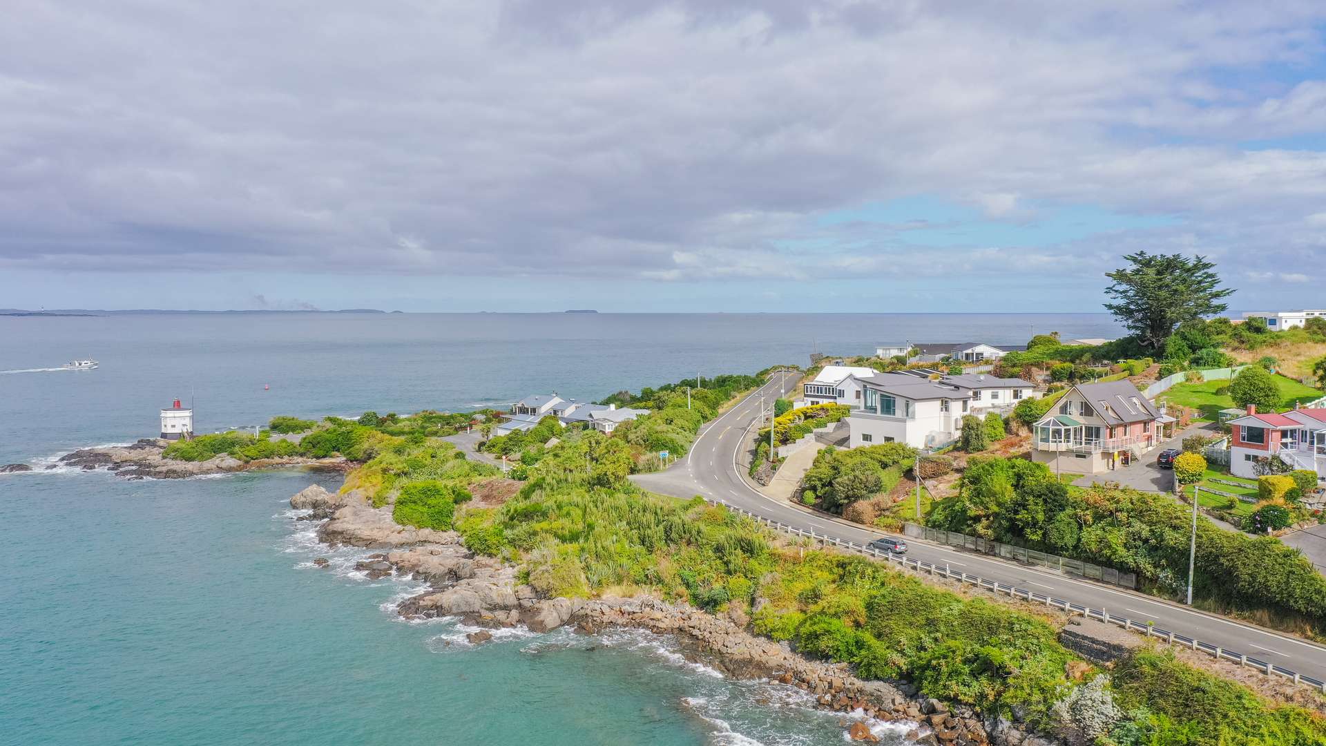 14 Marine Parade photo 2