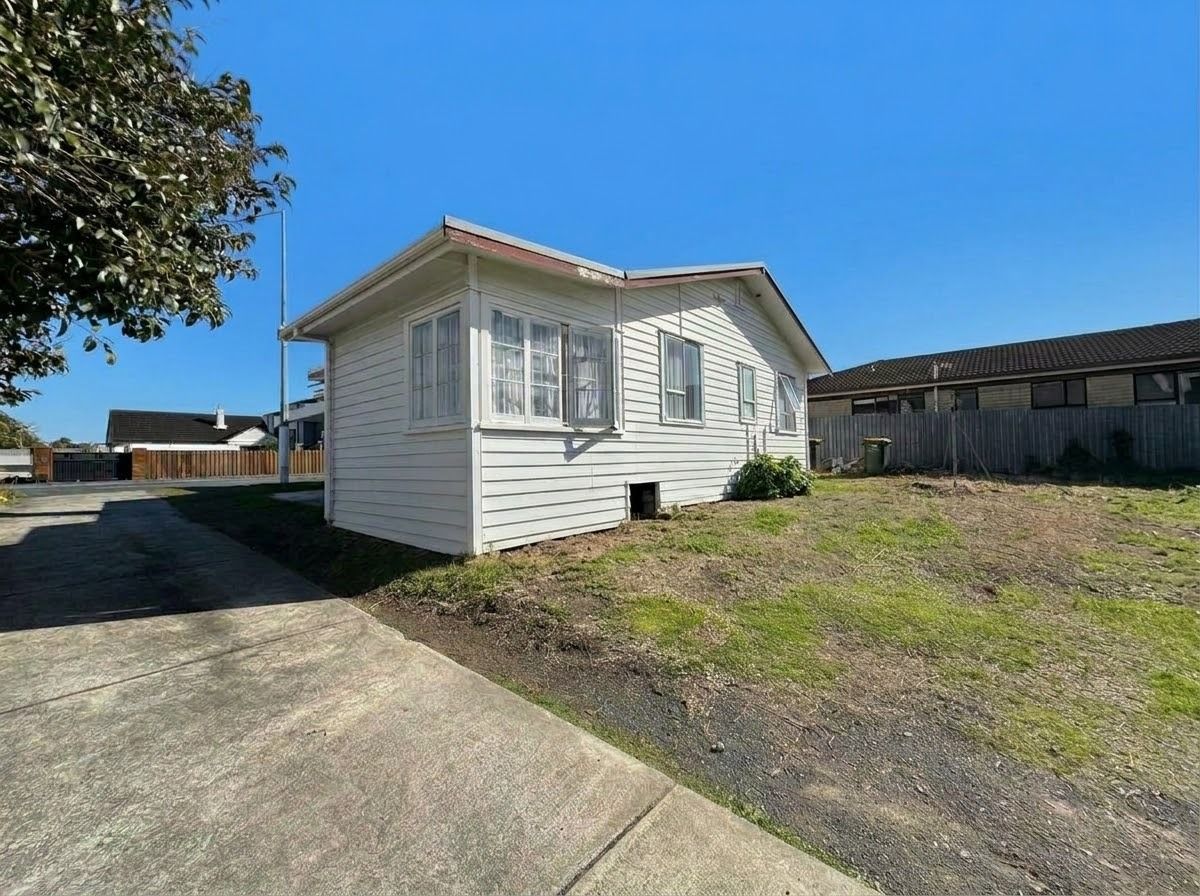 3157 Great North Road, New Lynn, Waitakere City