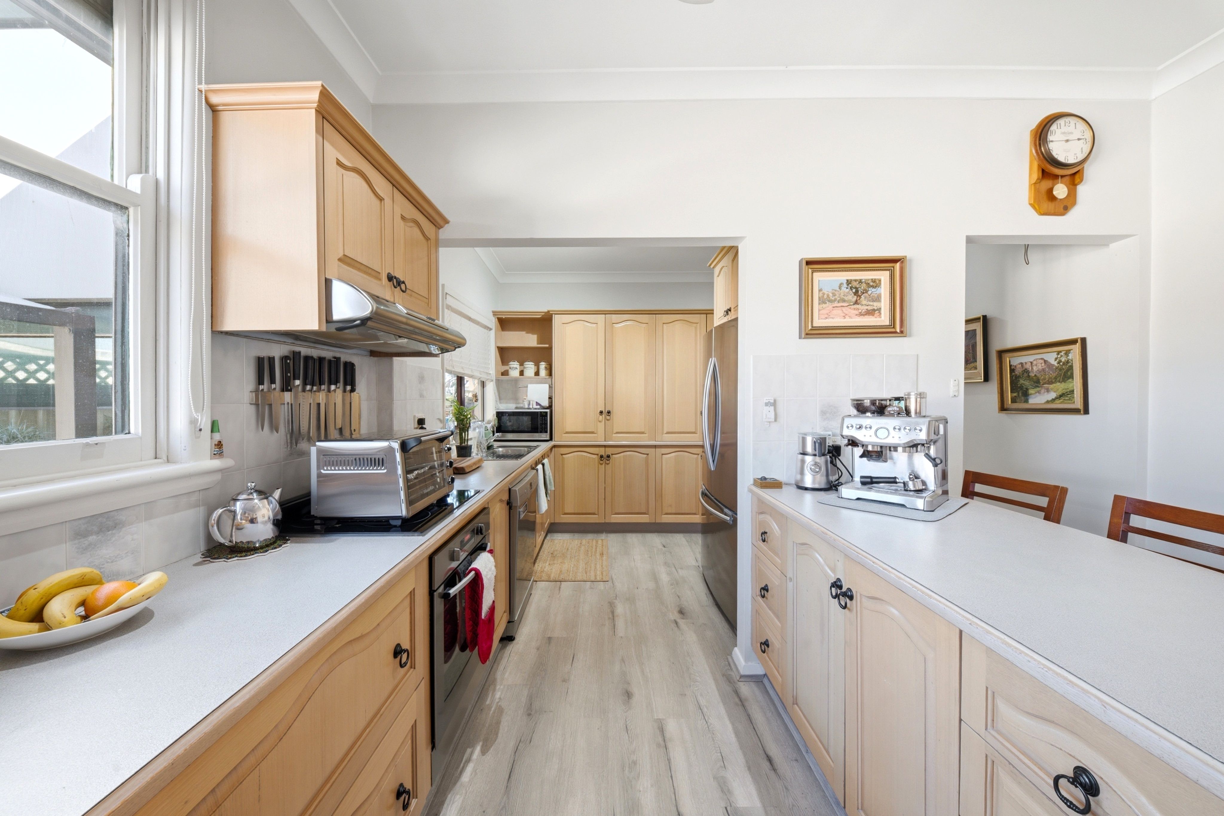 16 Brown Street — photo 9 of 19