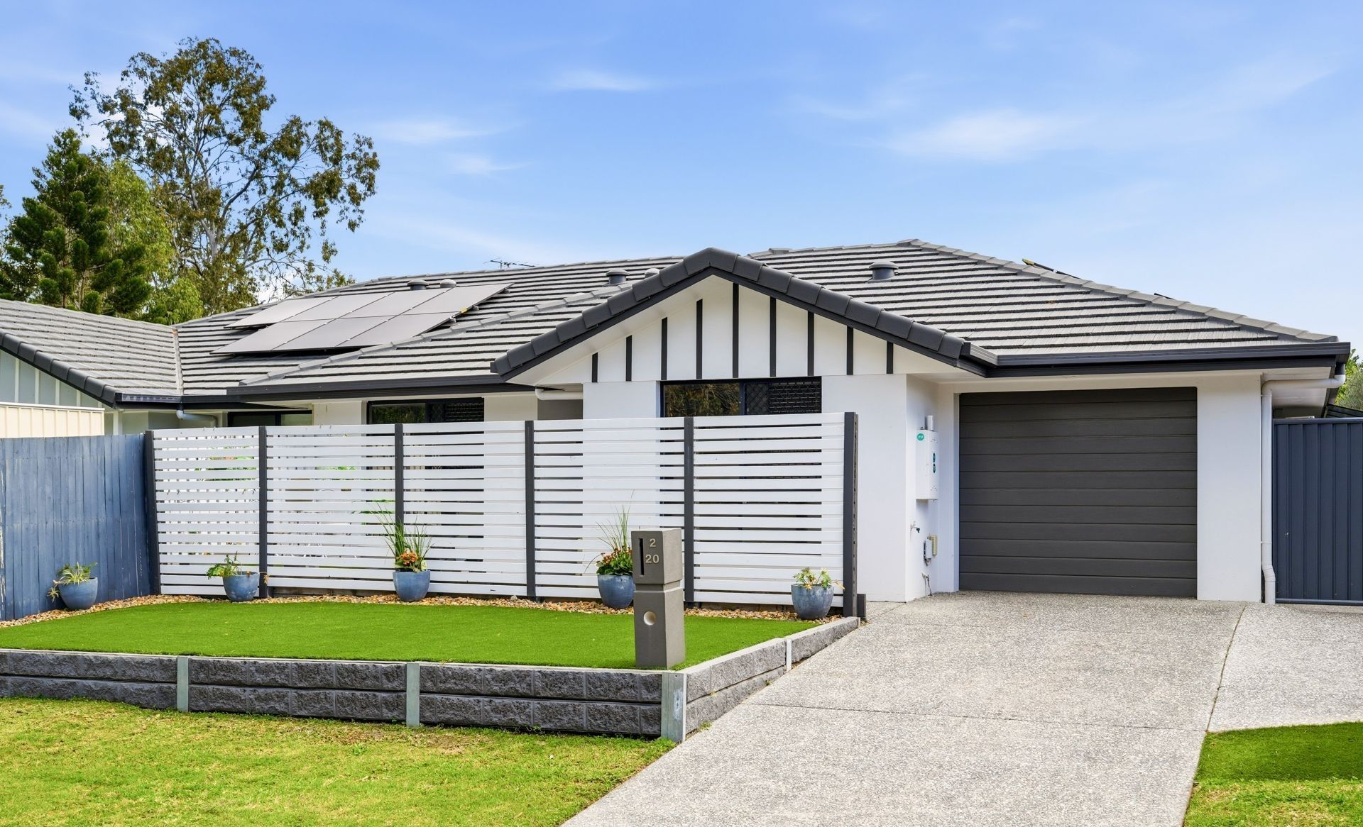 2/20 Stoneleigh Way — photo from Ray White Marsden