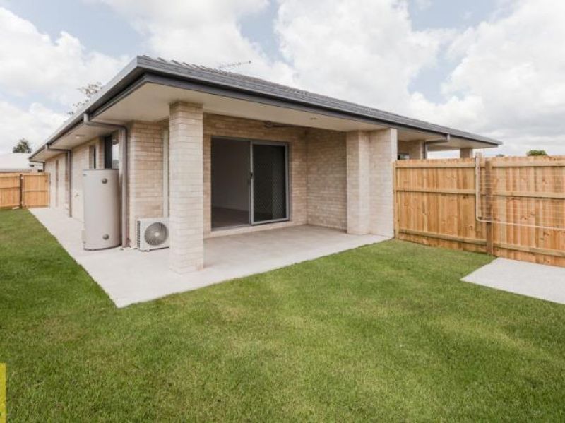 2/2 Cassius Way, Ormeau, QLD 4208