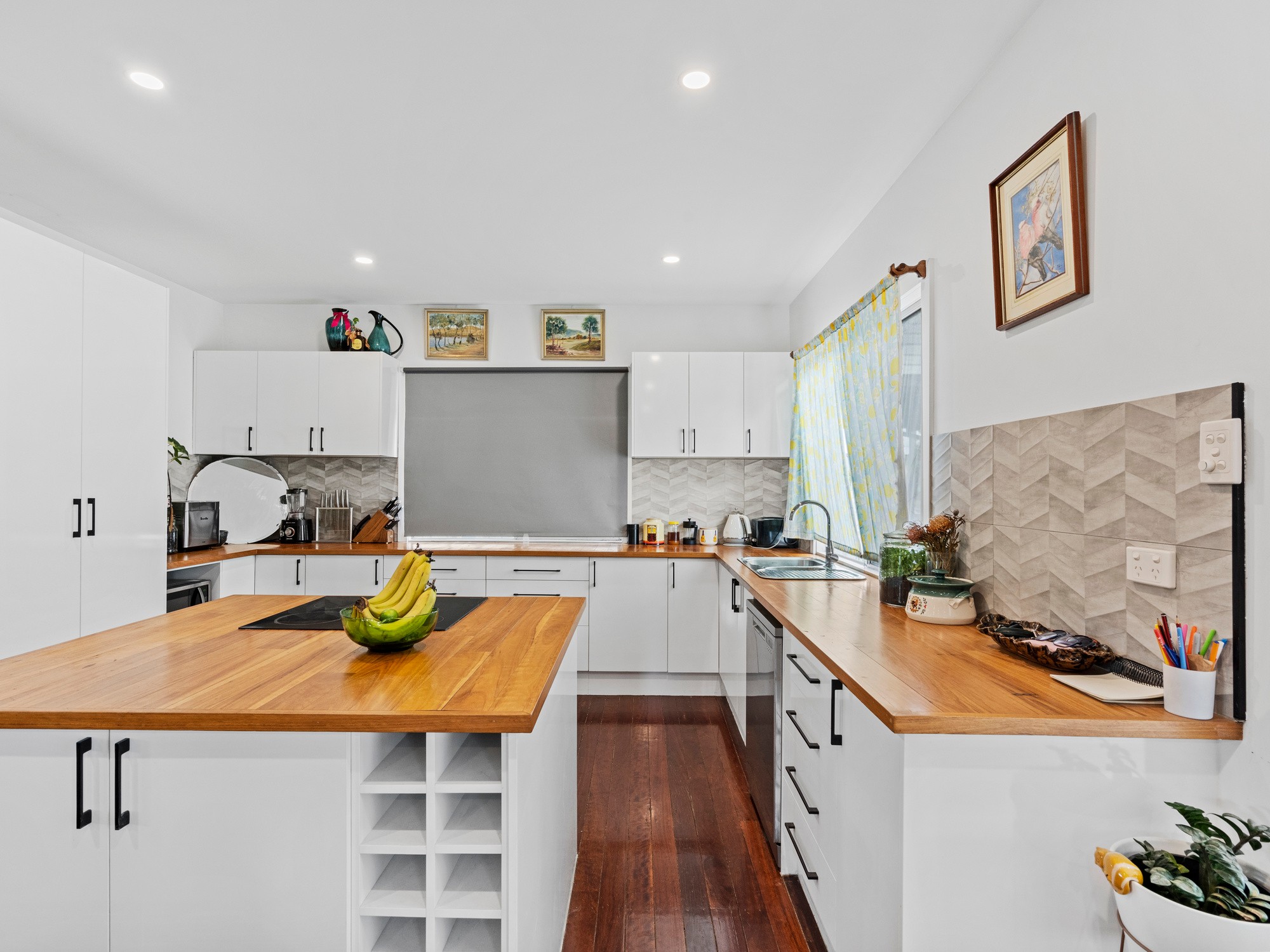 11 Moolabin Crescent, Yeerongpilly, QLD 4105