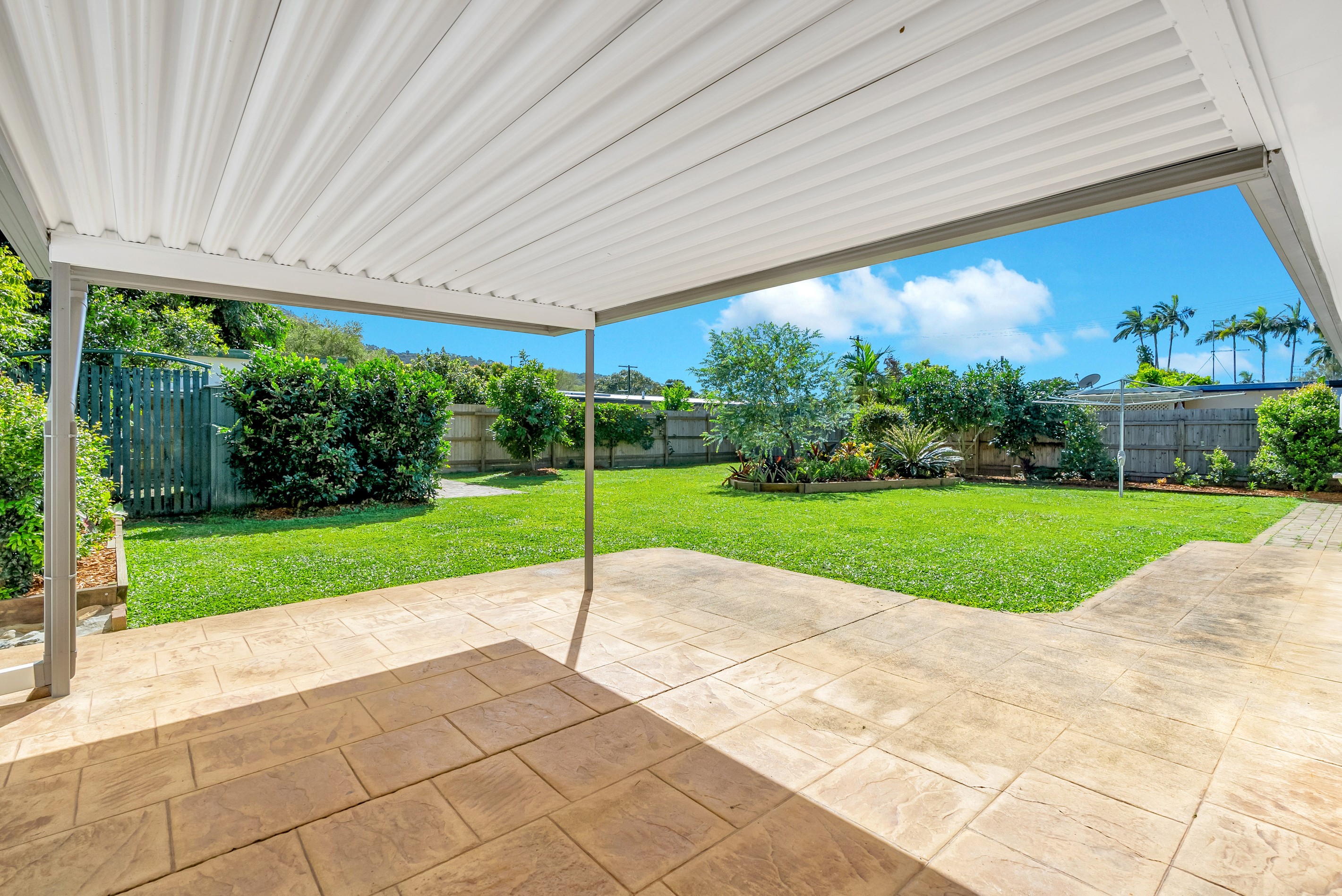 82 Russell Street, Edge Hill, QLD 4870