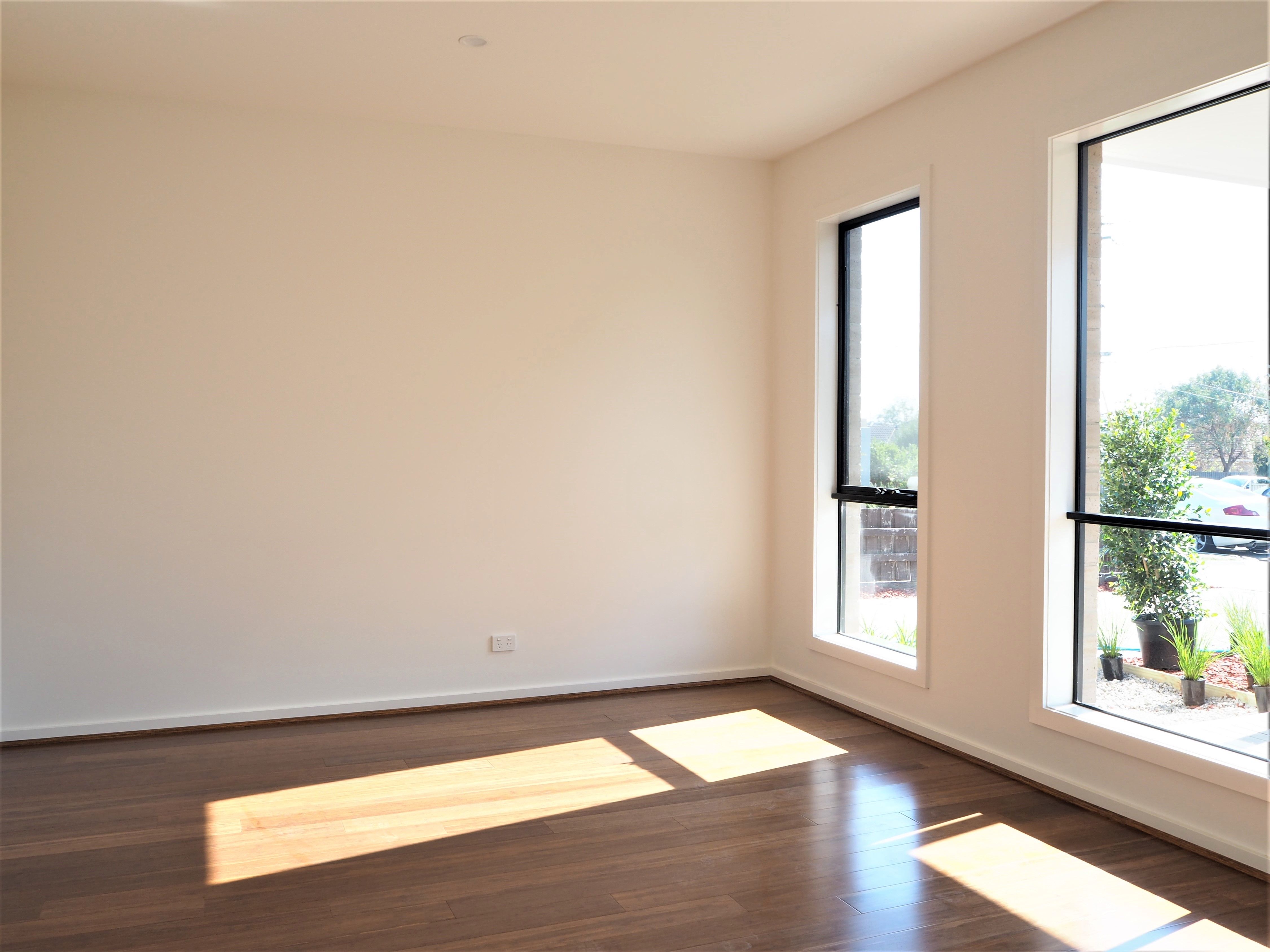 1/199 Purinuan Road, Reservoir, VIC 3073