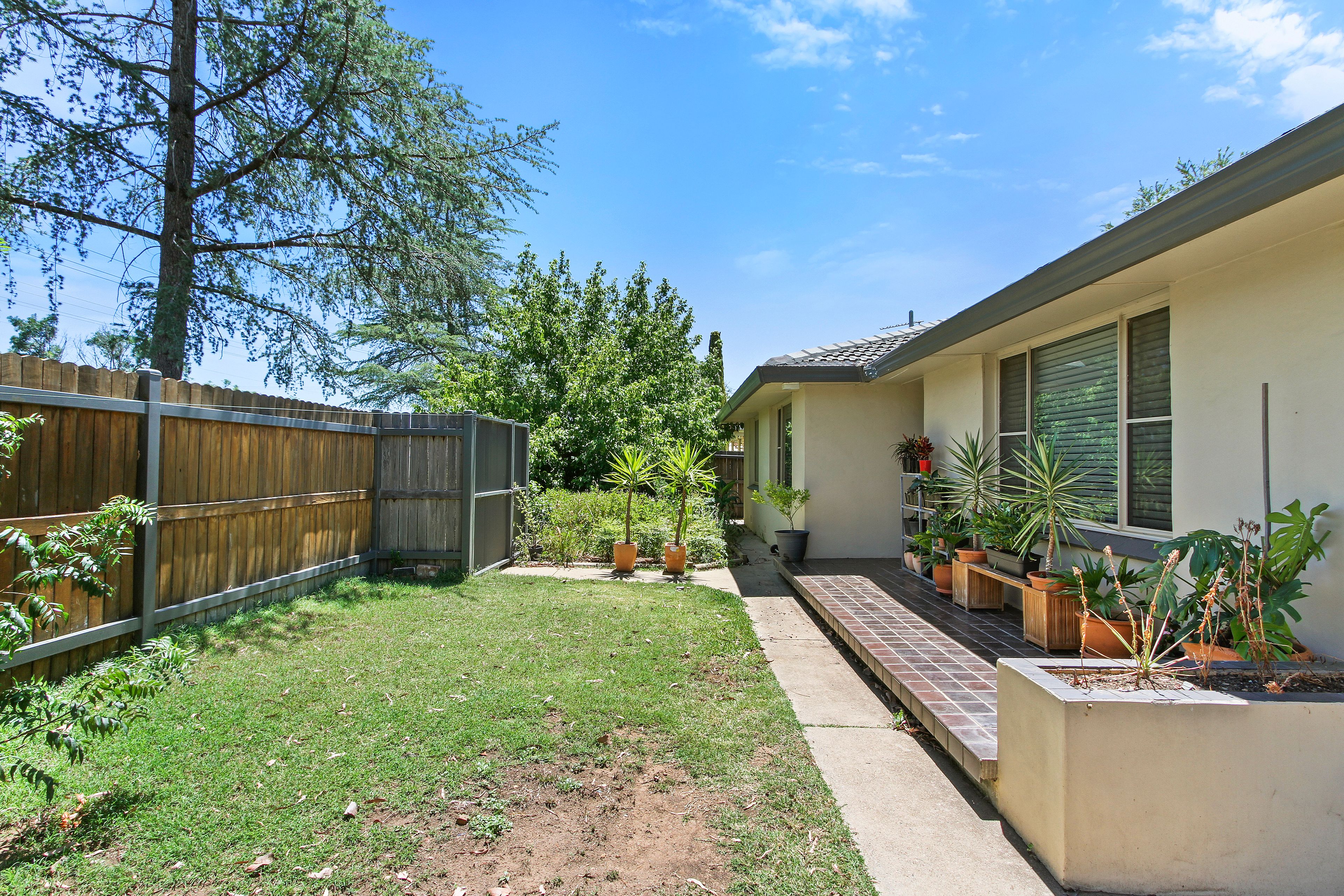 64 Arinya Street, Tamworth NSW 2340