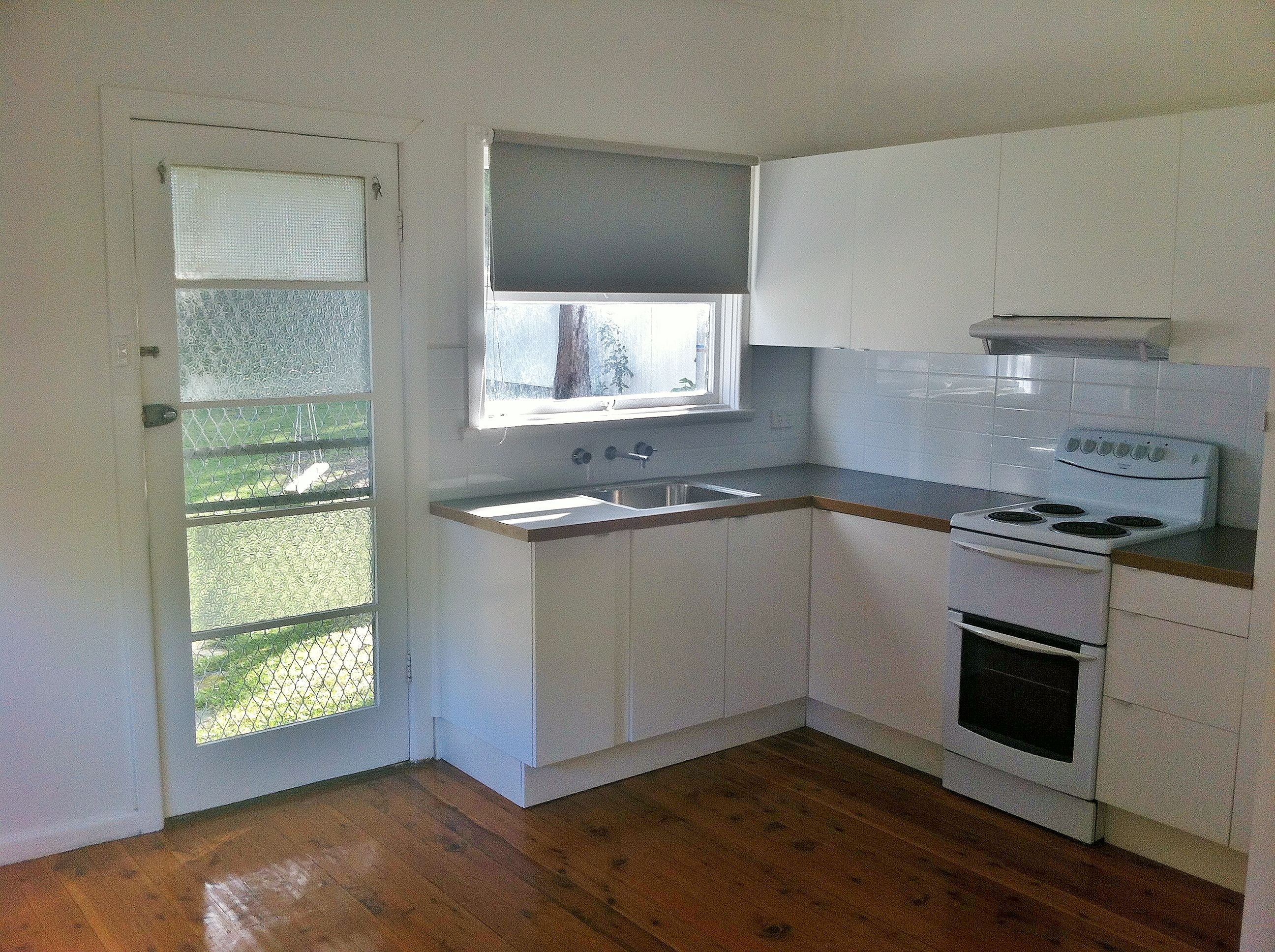 90 Sunrise Avenue, Budgewoi, NSW 2262