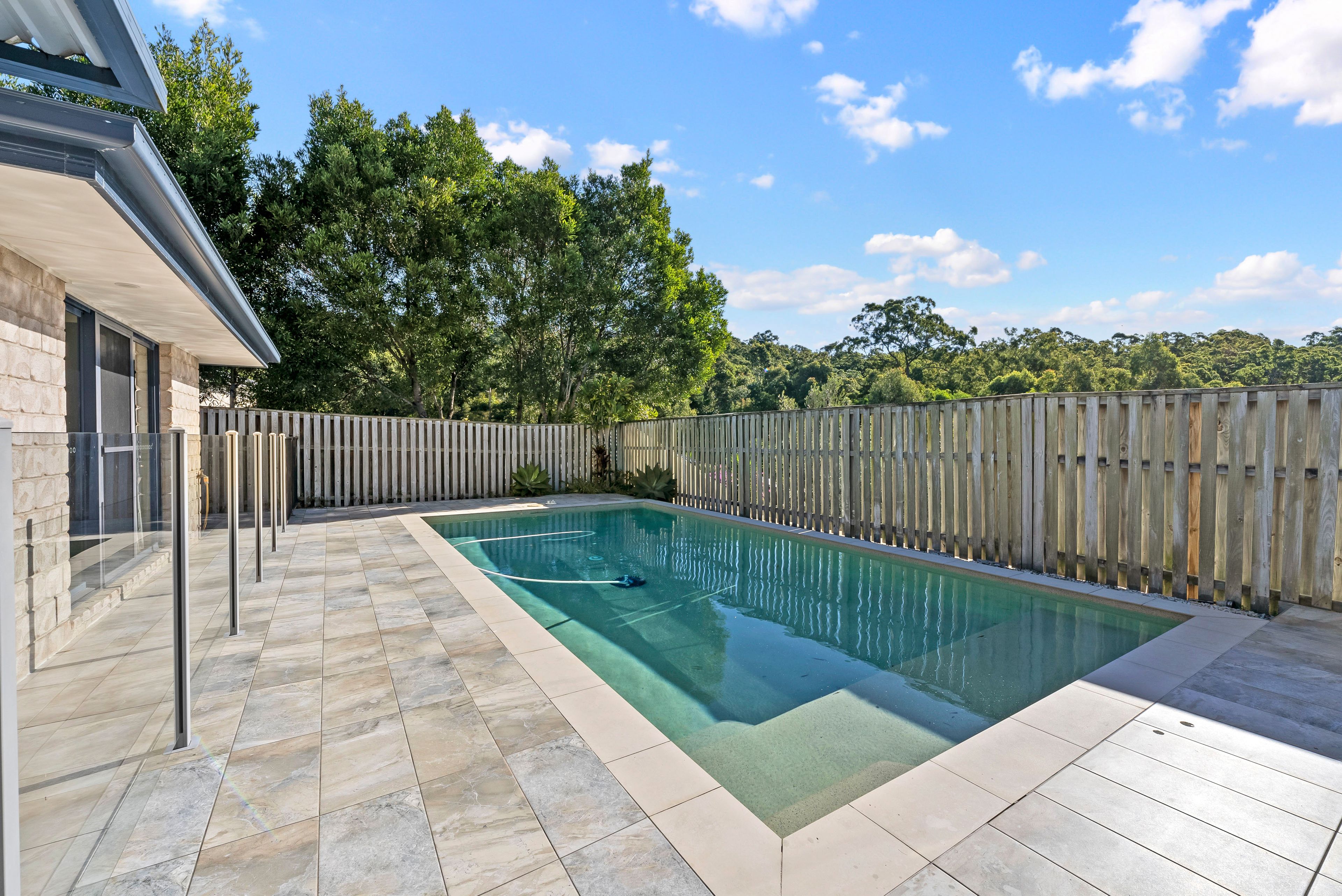 10 Haughton Street, Pacific Pines, QLD 4211