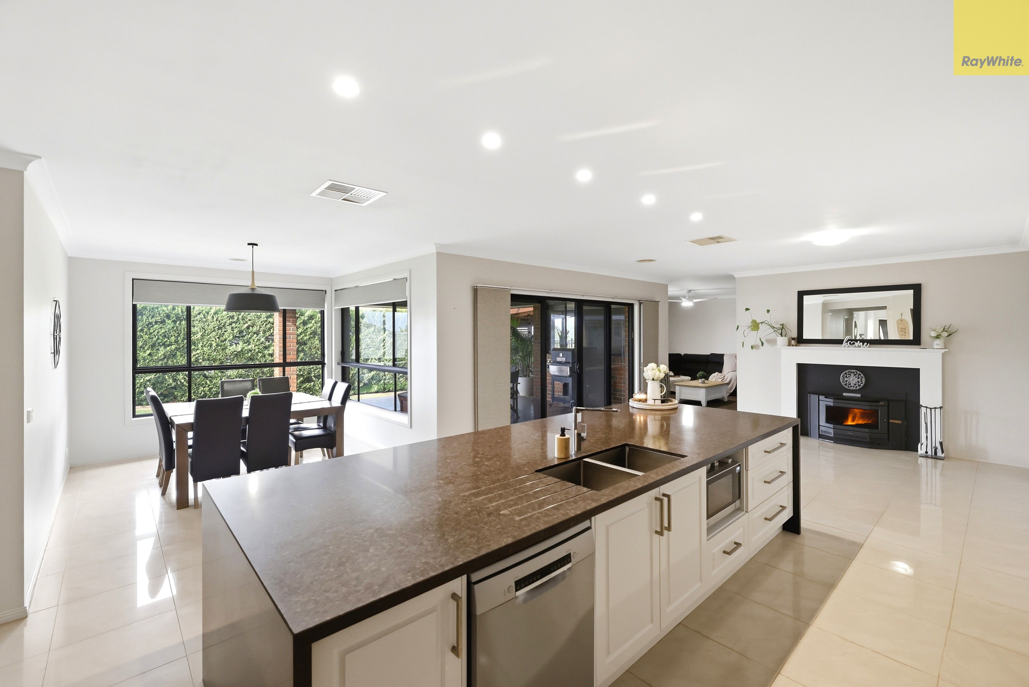 17 Ruddick Place — photo 7 of 30