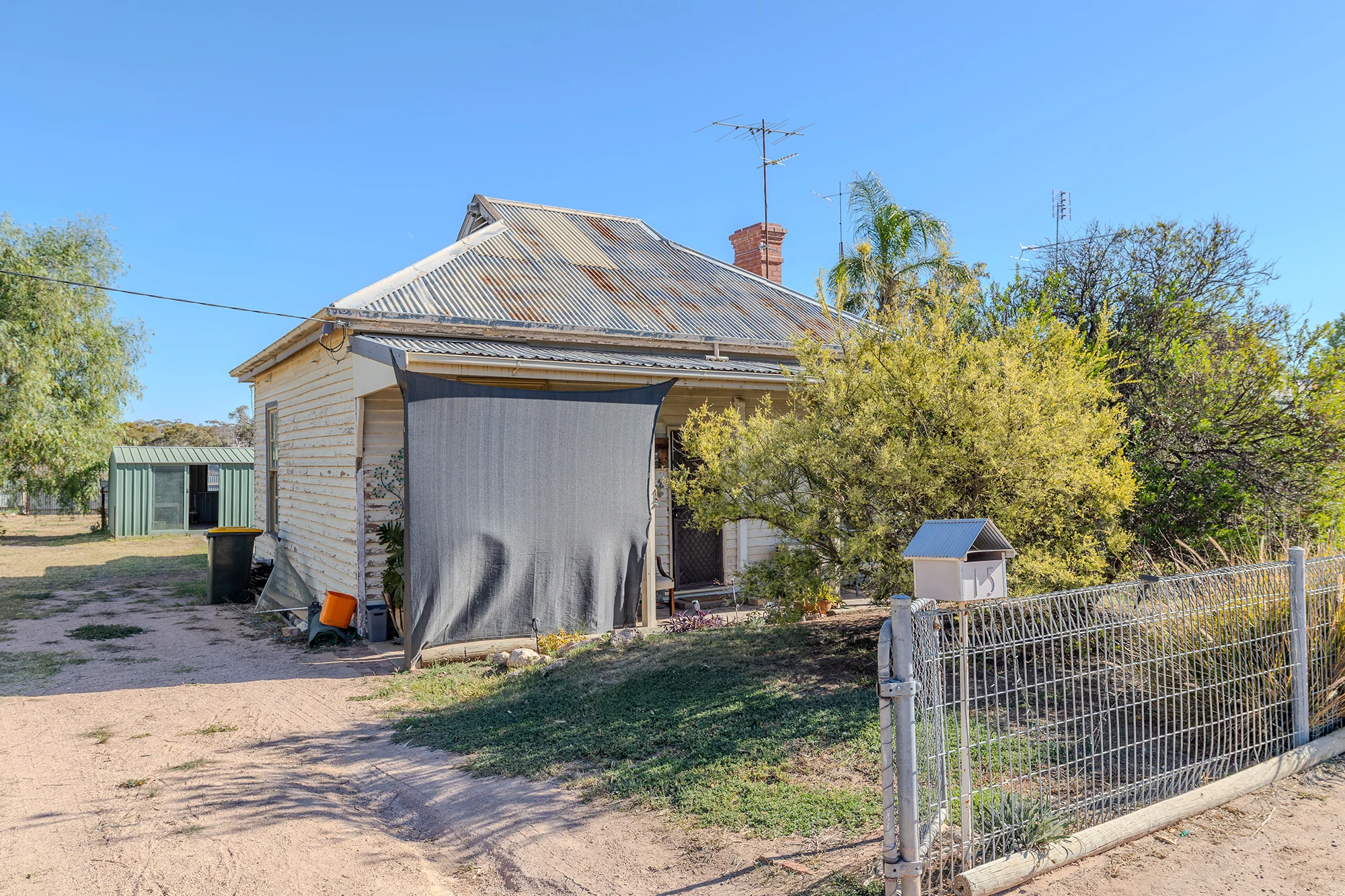 15 Railway Terrace, Ouyen, VIC 3490